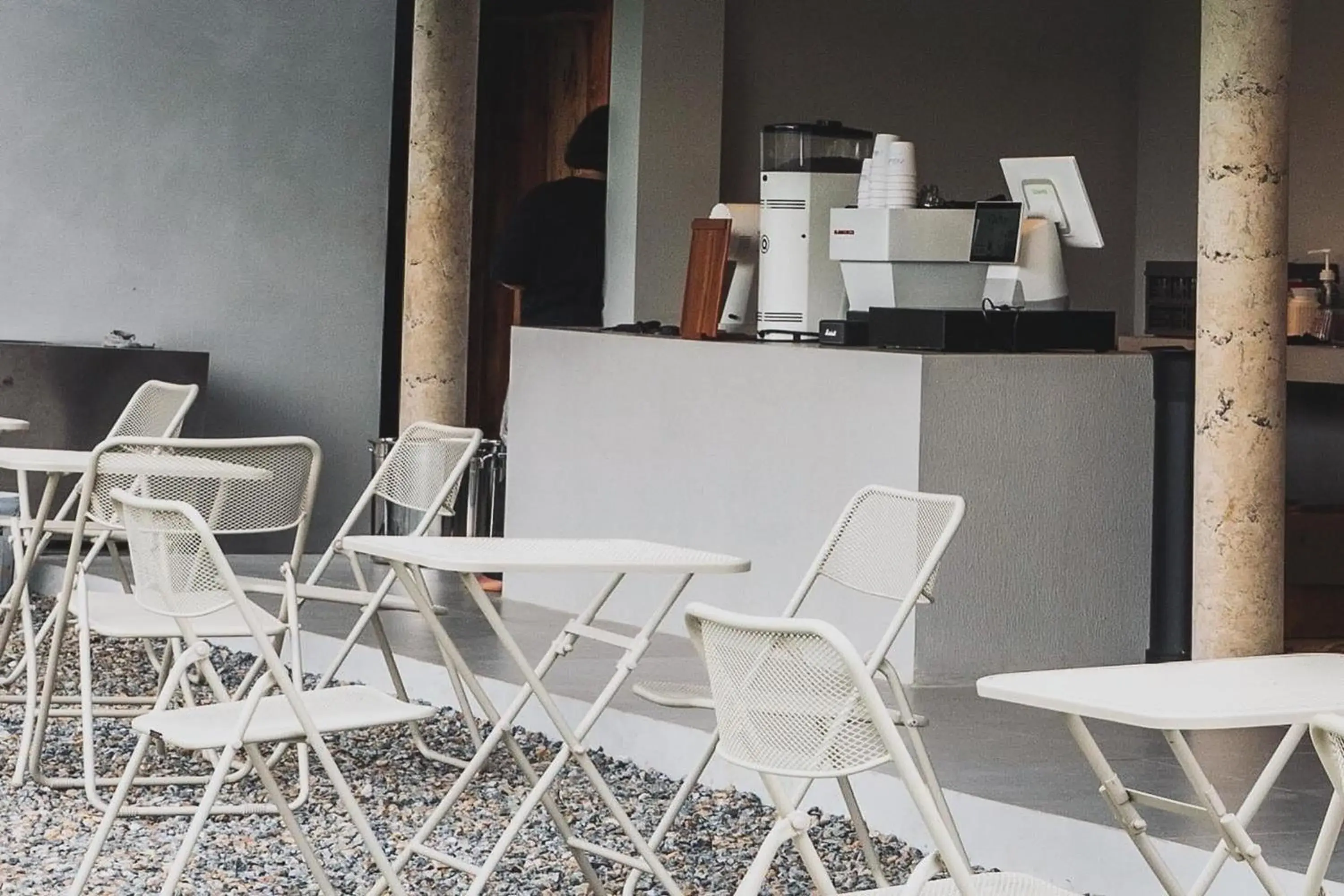 Restaurant/places to eat in Mist Villa Restaurant/places to eat in Mist Villa