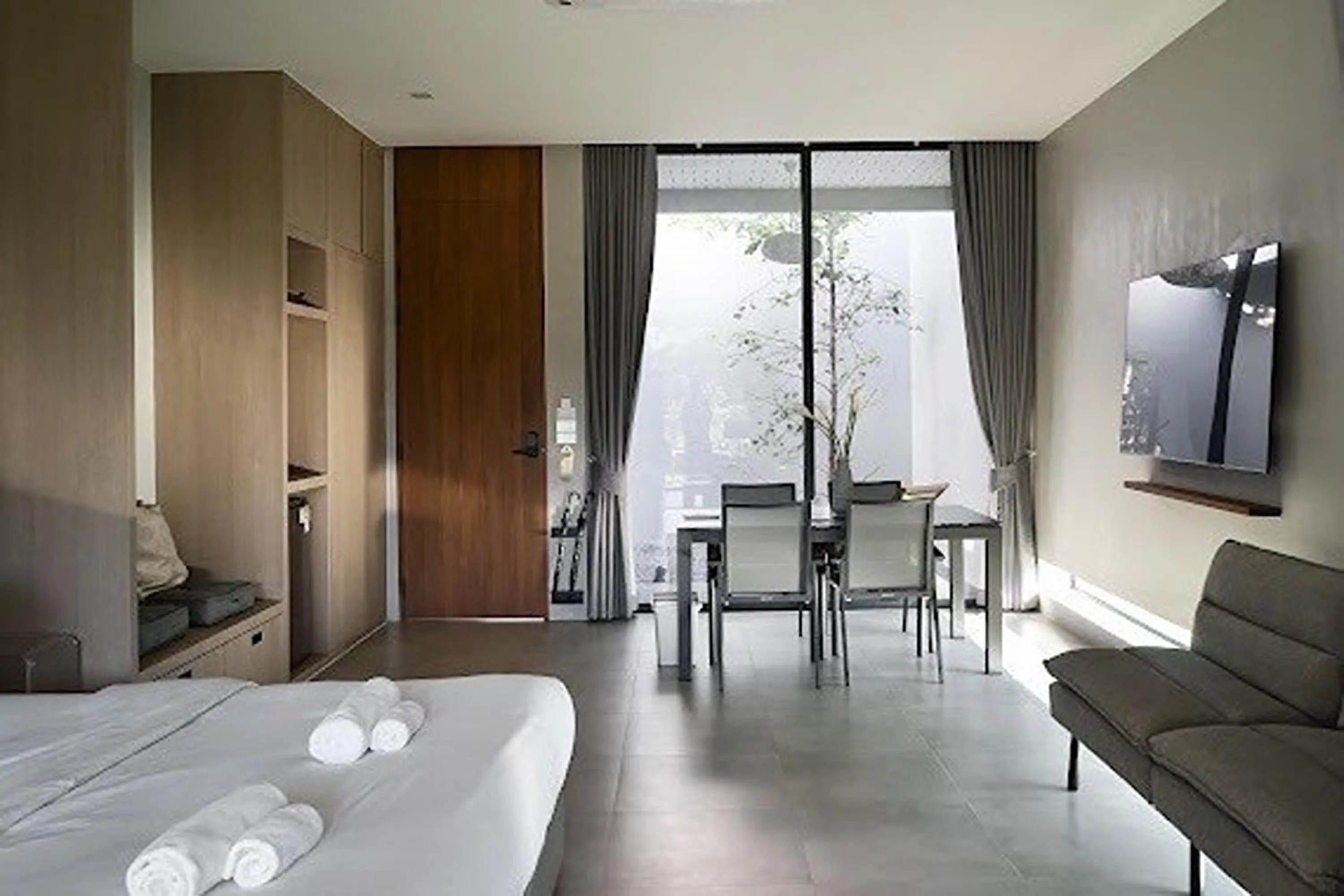 Bedroom, Bed in Mist Villa