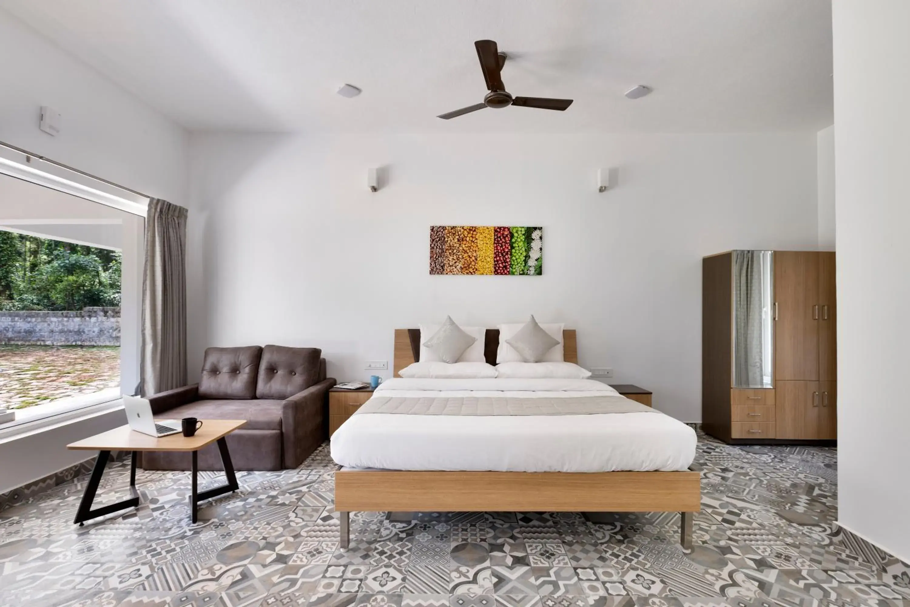 Standard King Room in Tusker Trail by LuxUnlock Standard King Room in Tusker Trail by LuxUnlock