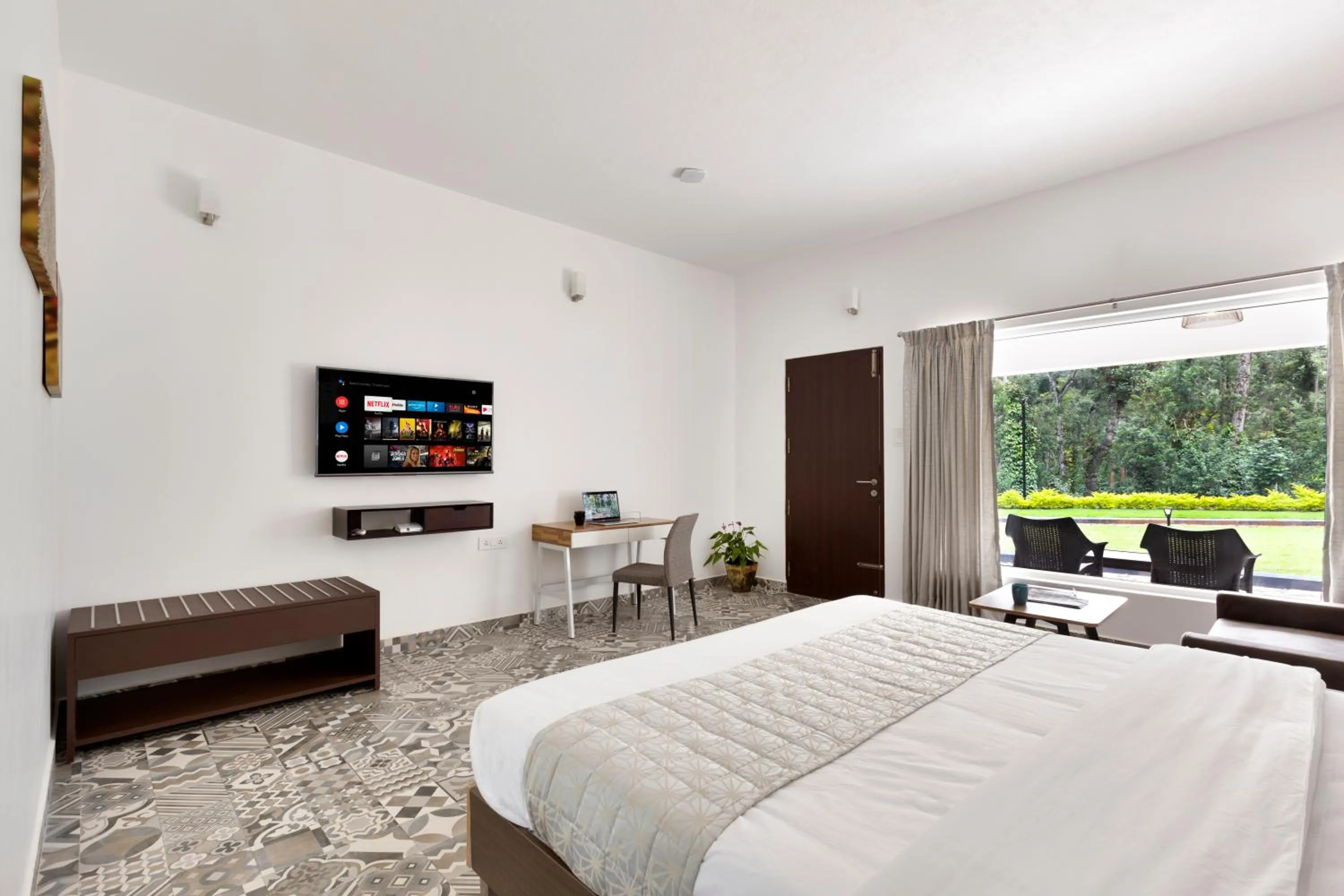 Bed in Tusker Trail by LuxUnlock