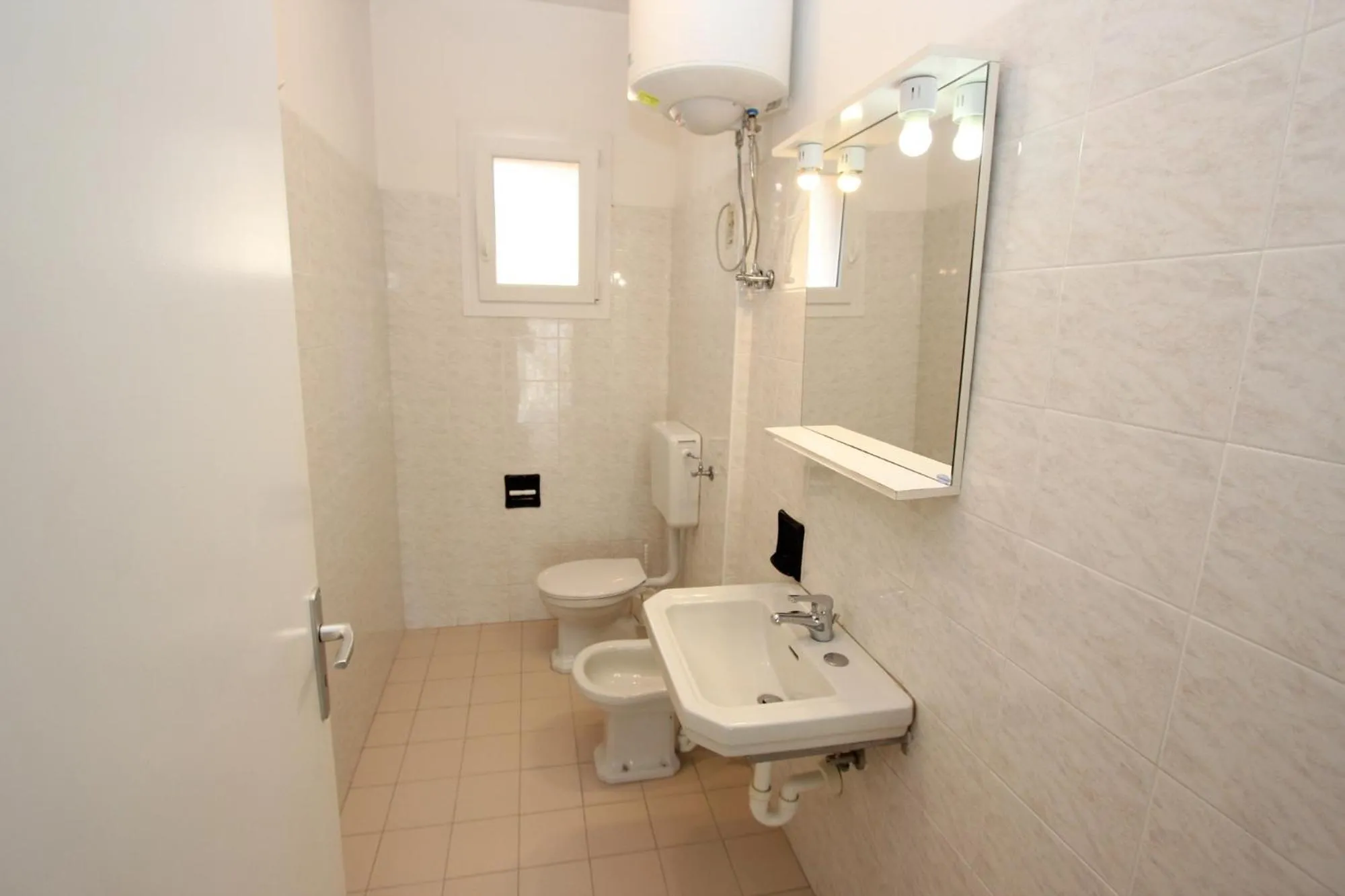 Modern one bedroom flat in Bibione - Beahost