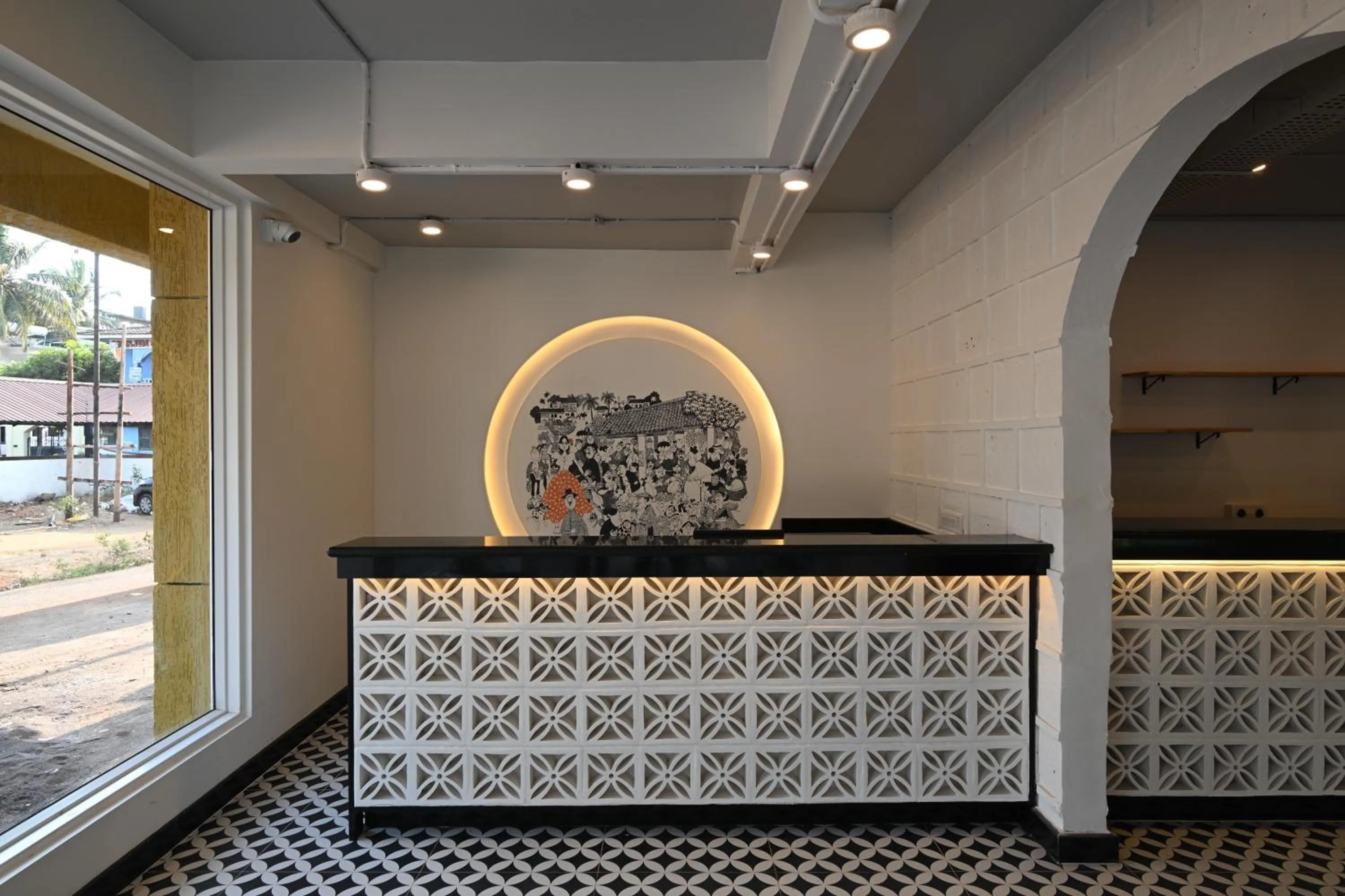 Lobby or reception in Bedzzz Xclusiv Morjim, Goa By Leisure Hotels