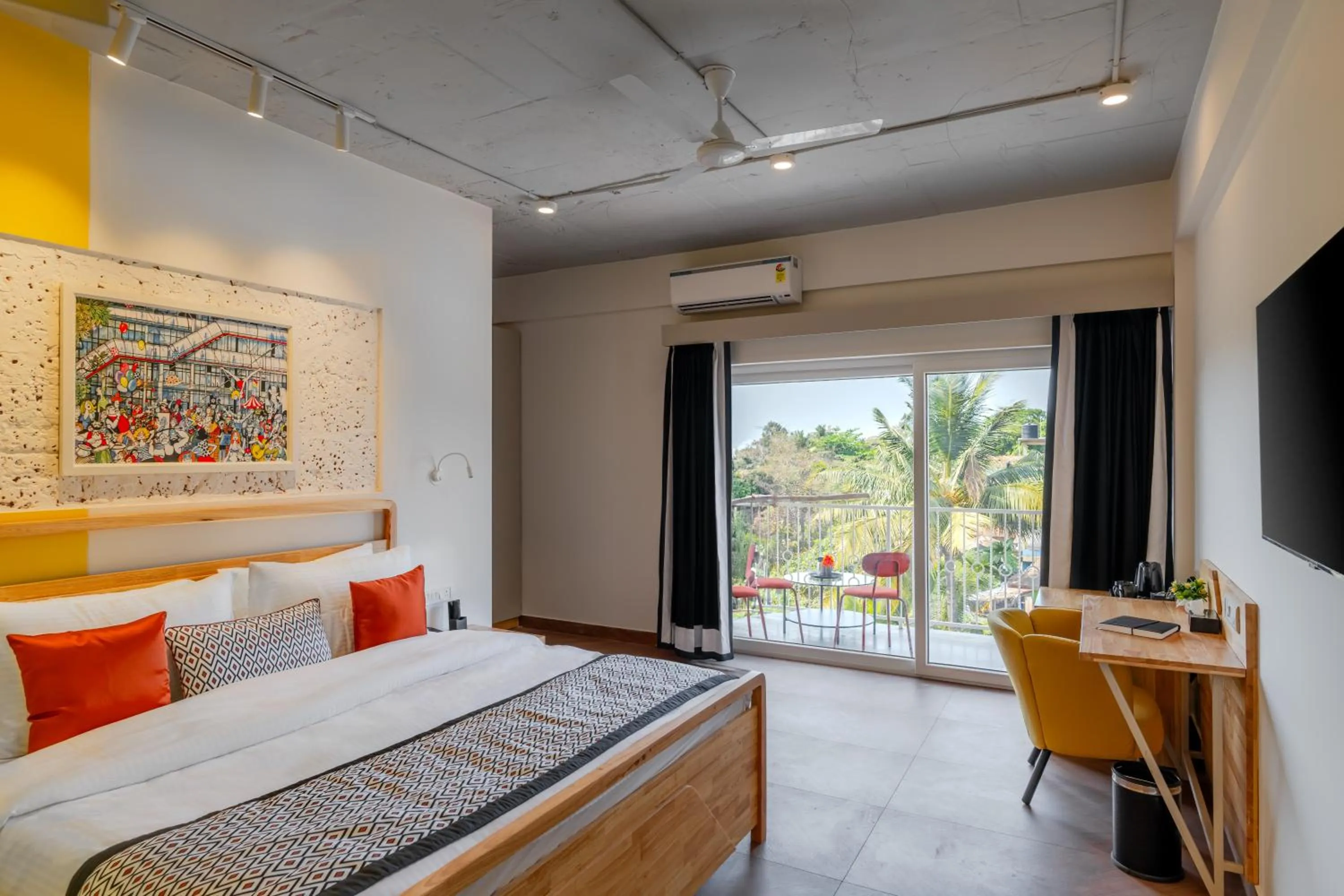 Bedroom, Bed in Bedzzz Xclusiv Morjim, Goa By Leisure Hotels
