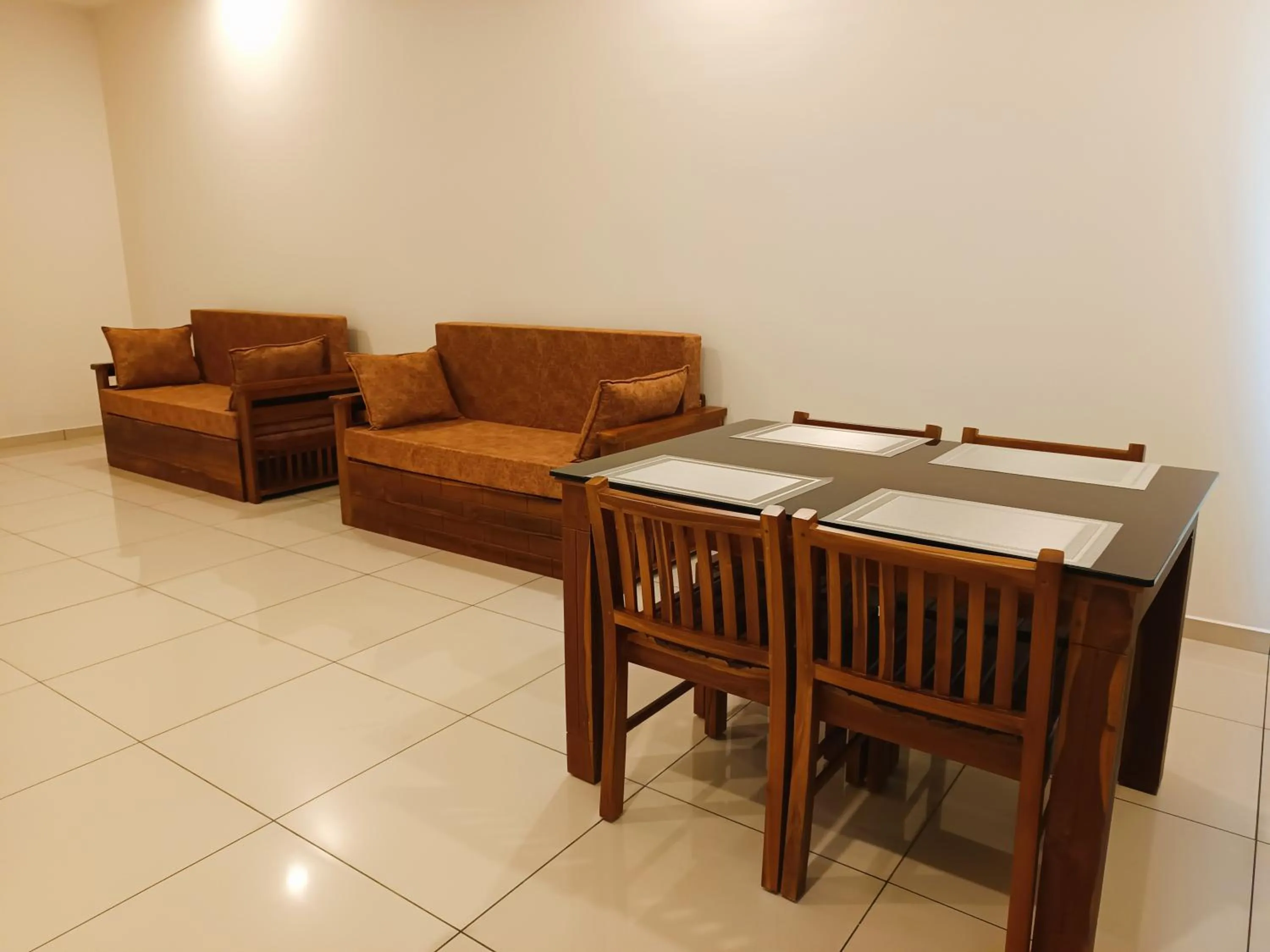 Dining area in Misty Dale Luxury Resort & Spa