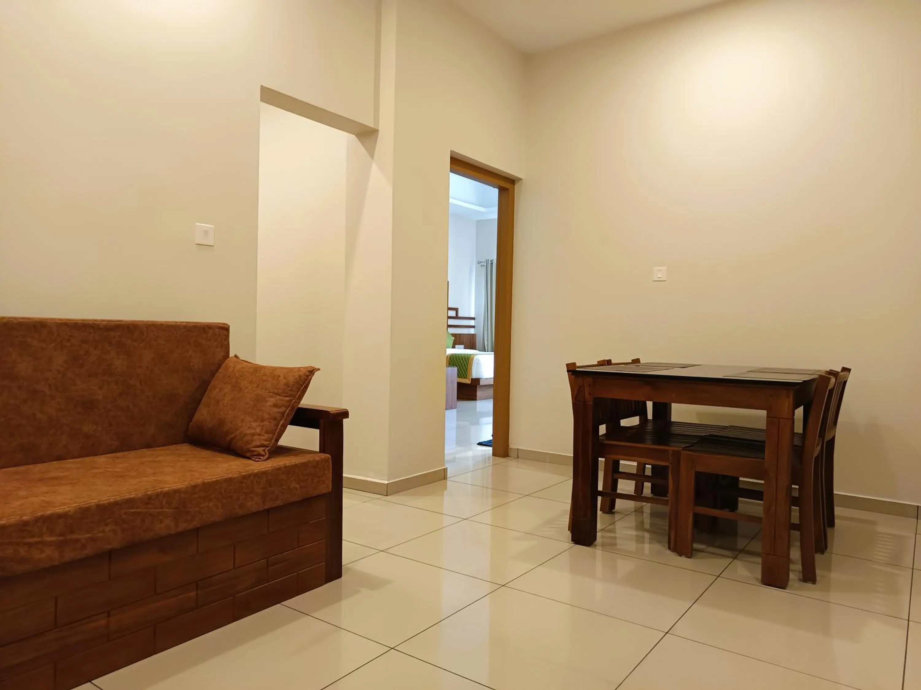 Living room in Misty Dale Luxury Resort & Spa