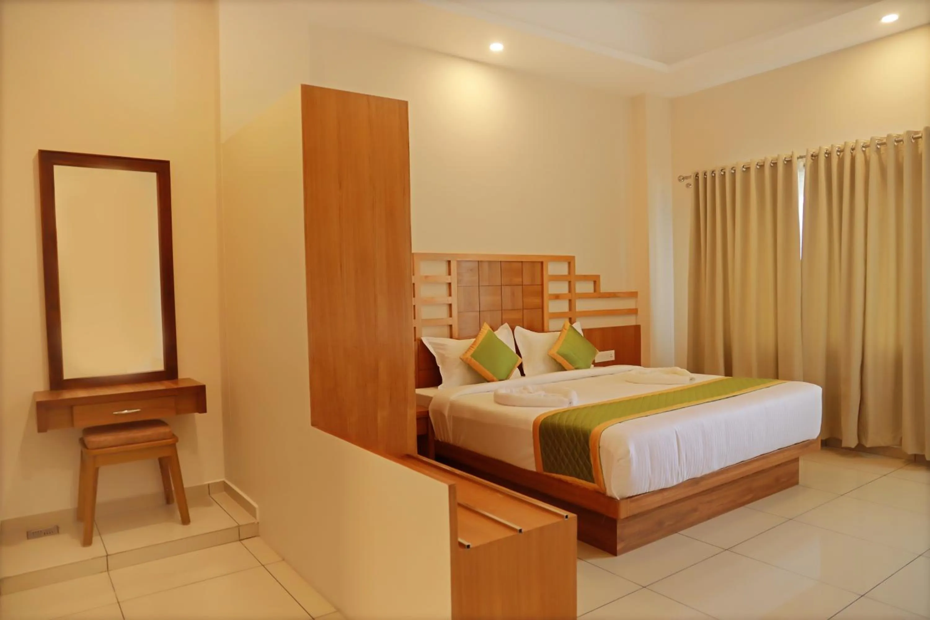 Bedroom, Bed in Misty Dale Luxury Resort & Spa