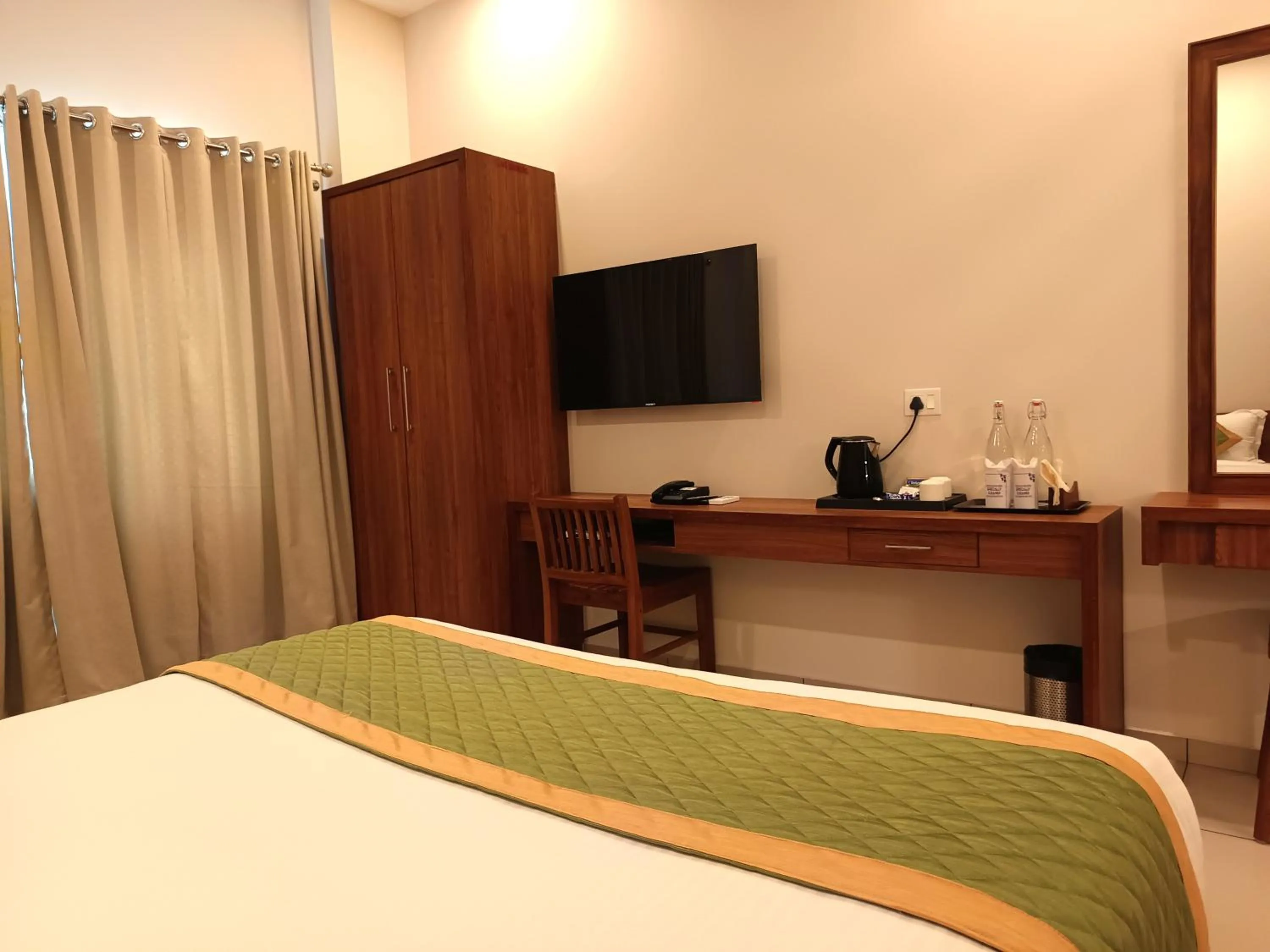 Bedroom, Bed in Misty Dale Luxury Resort & Spa