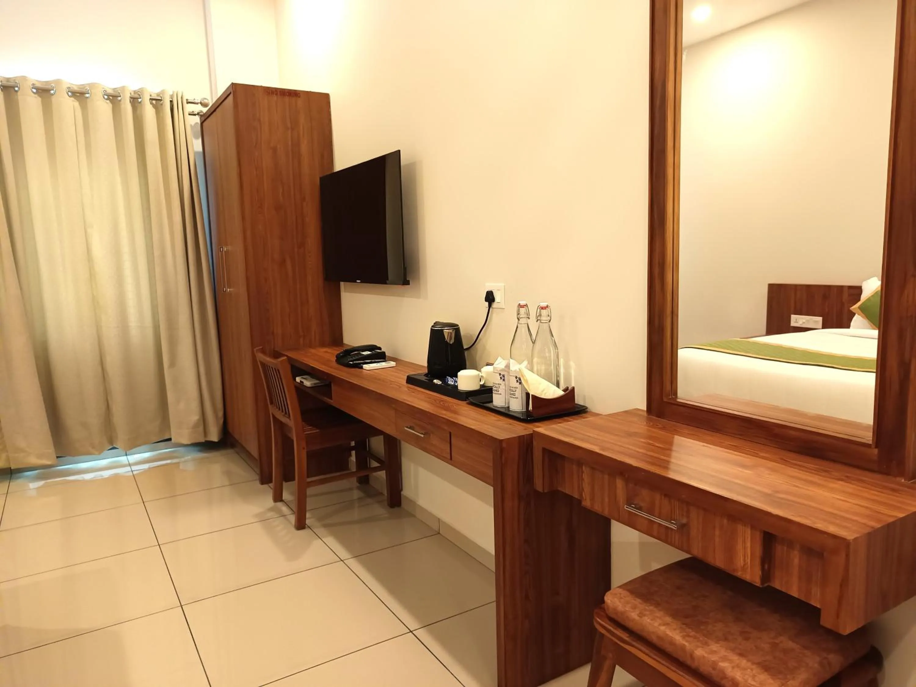 Bedroom, Bed in Misty Dale Luxury Resort & Spa