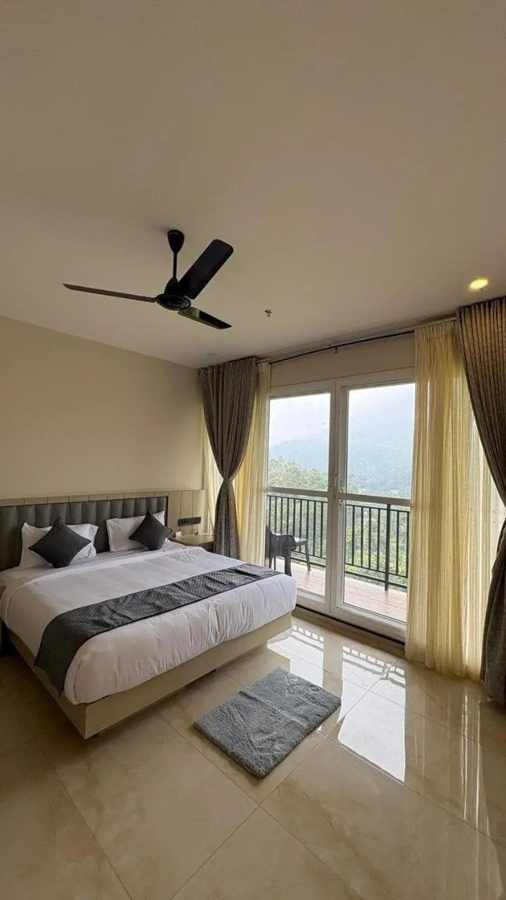 Bedroom, Bed in Misty Dale Luxury Resort & Spa