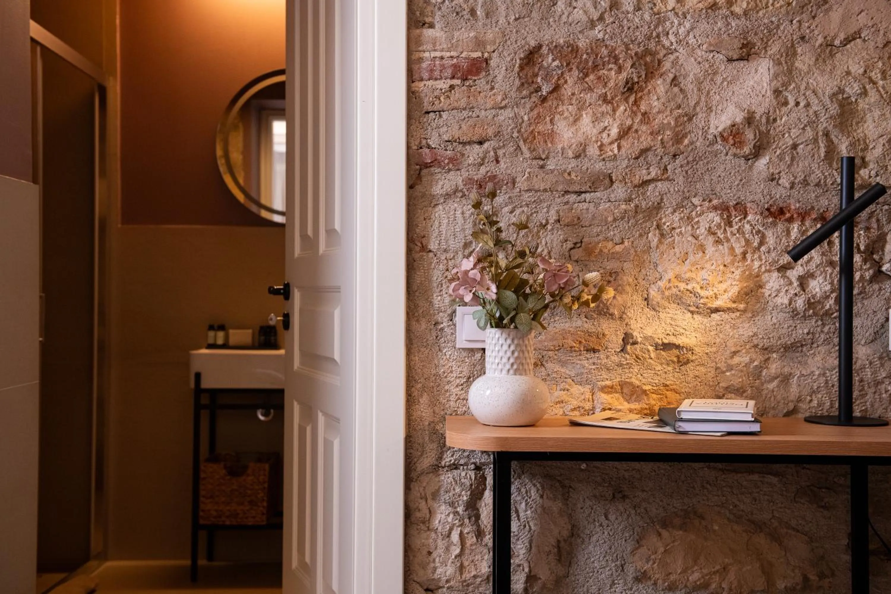 Bathroom in Living Yard Acropolis