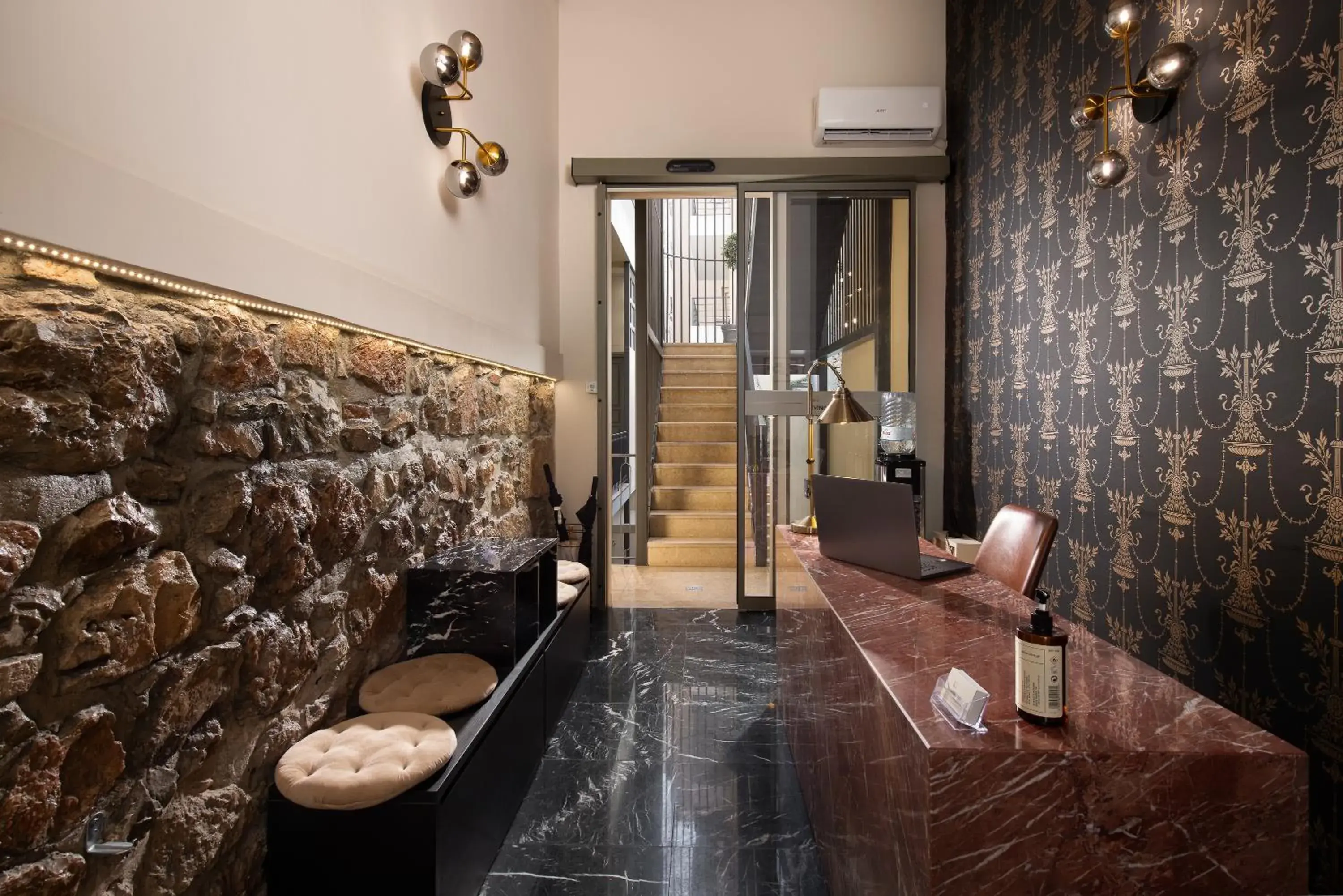 Lobby or reception in Living Yard Acropolis Lobby or reception in Living Yard Acropolis