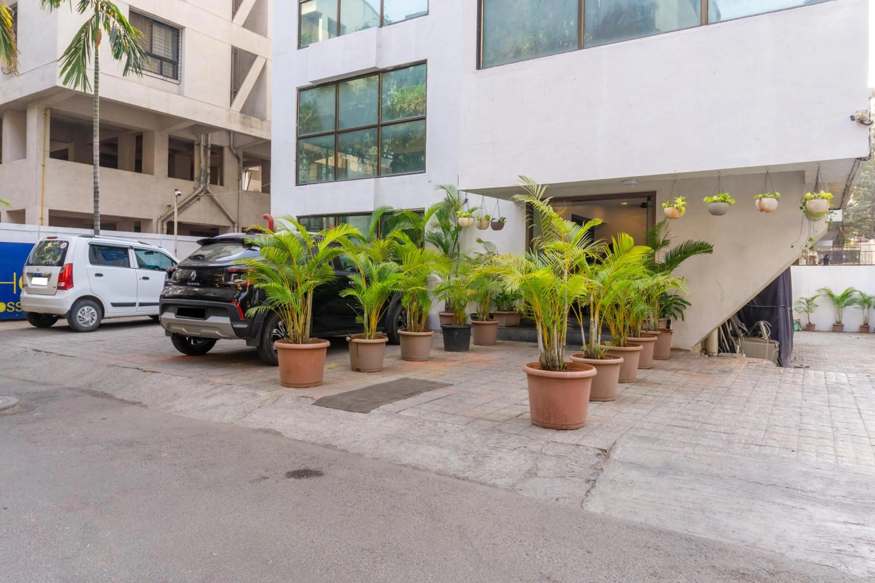 Parking in Treebo Blossom - Viman Nagar