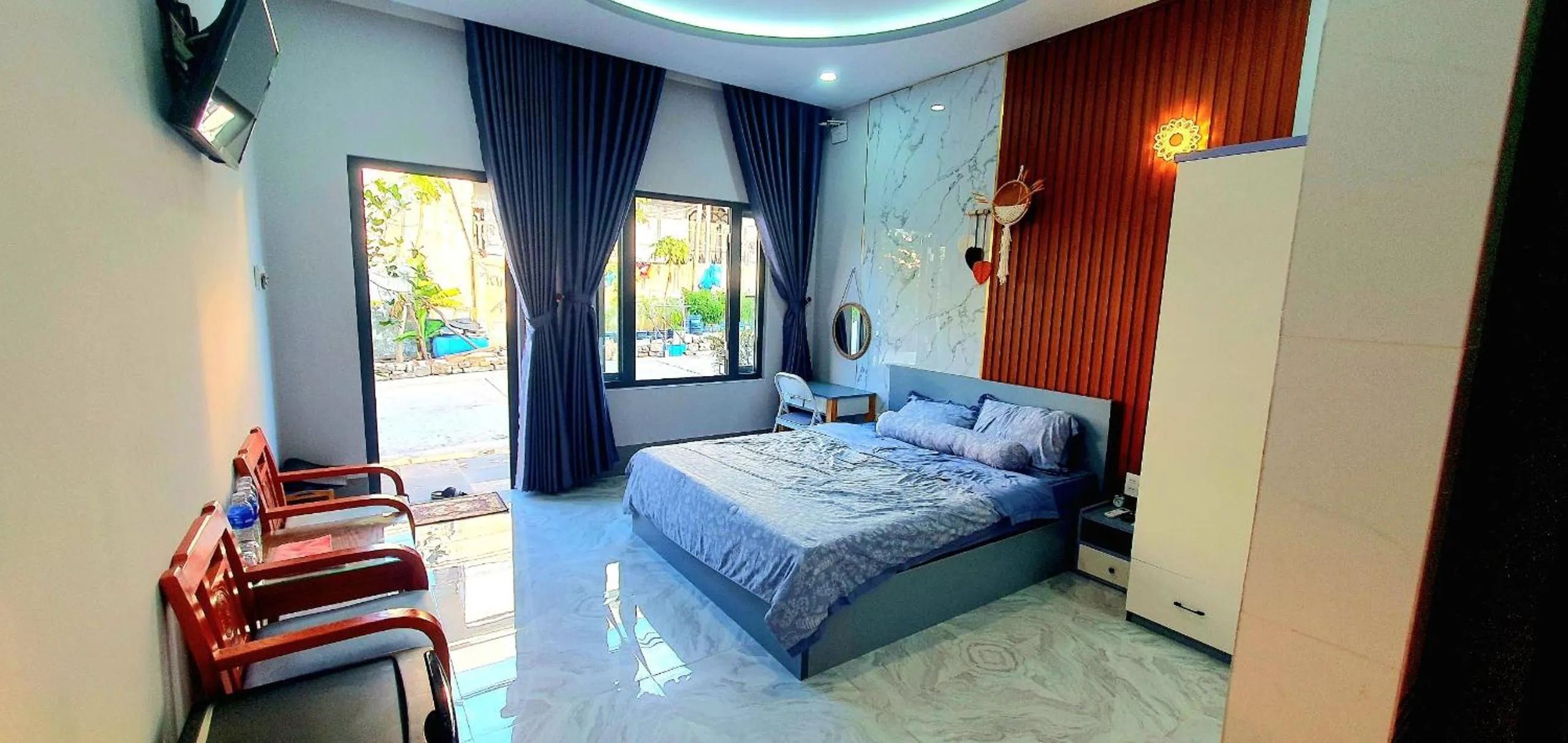 Bed in Homestay Quyên Quỳnh