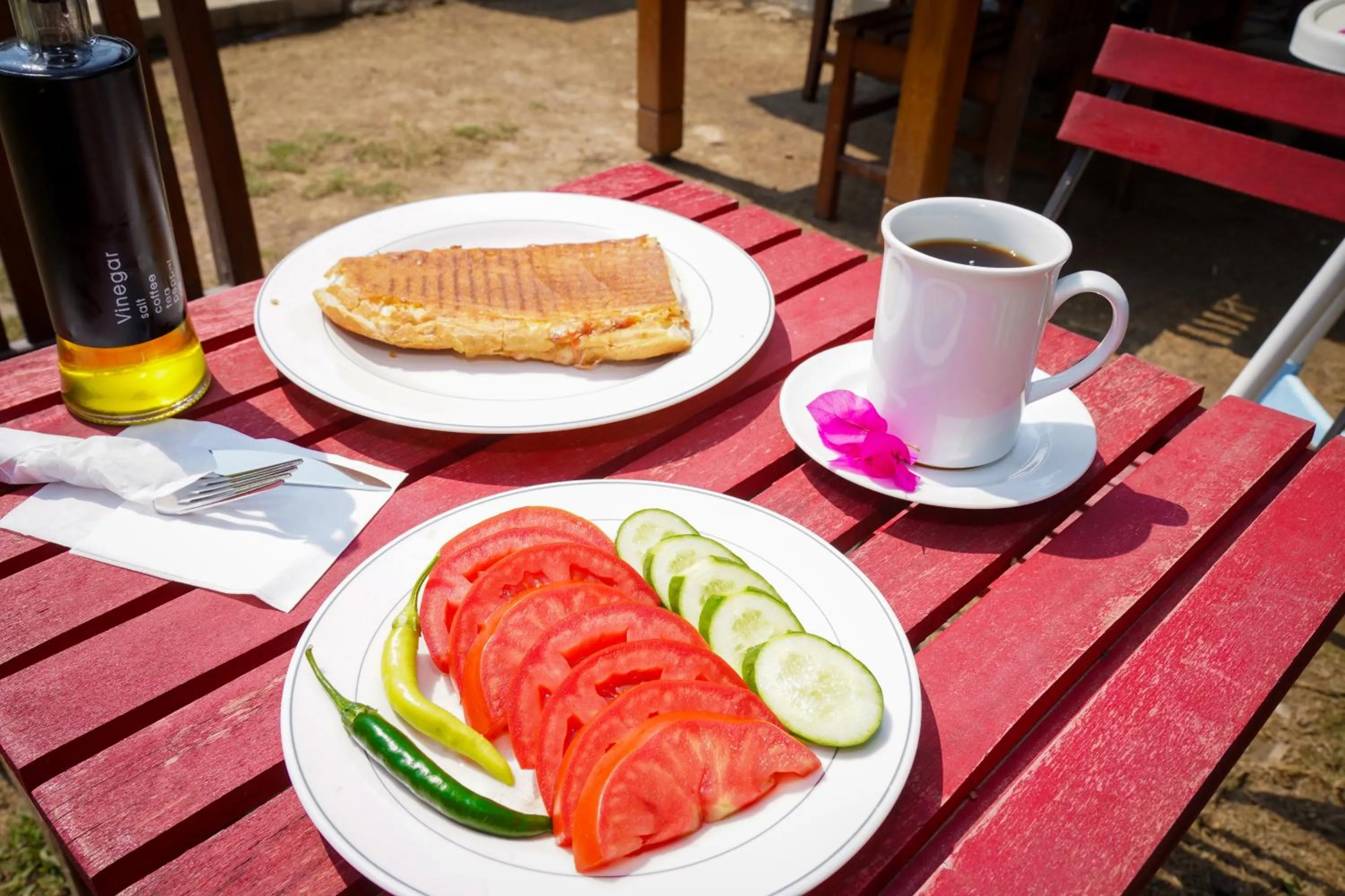 Food and drinks in Akyaka Nehir Butik Otel