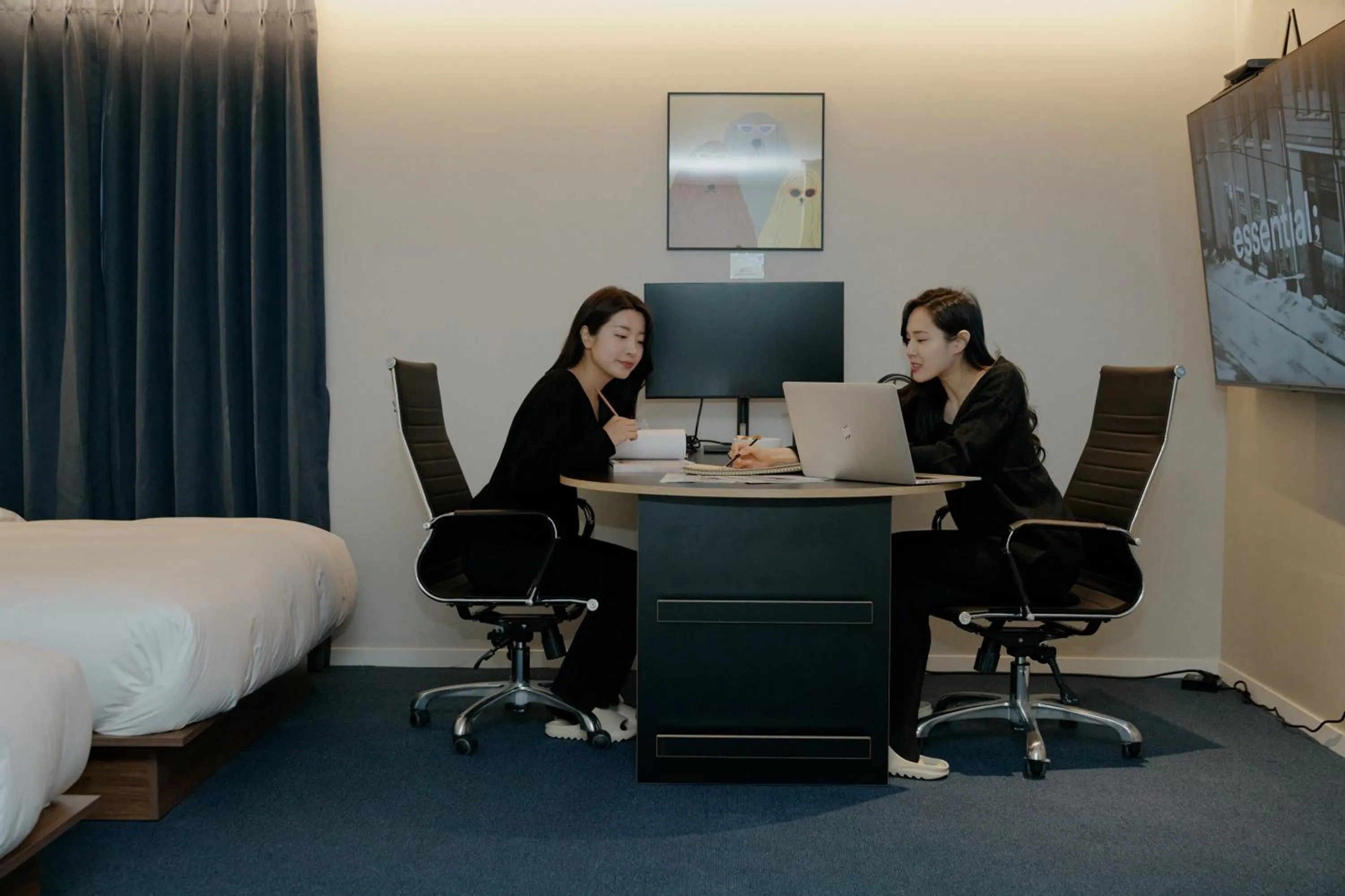 Photo of the whole room in Anook Hotel Suwon