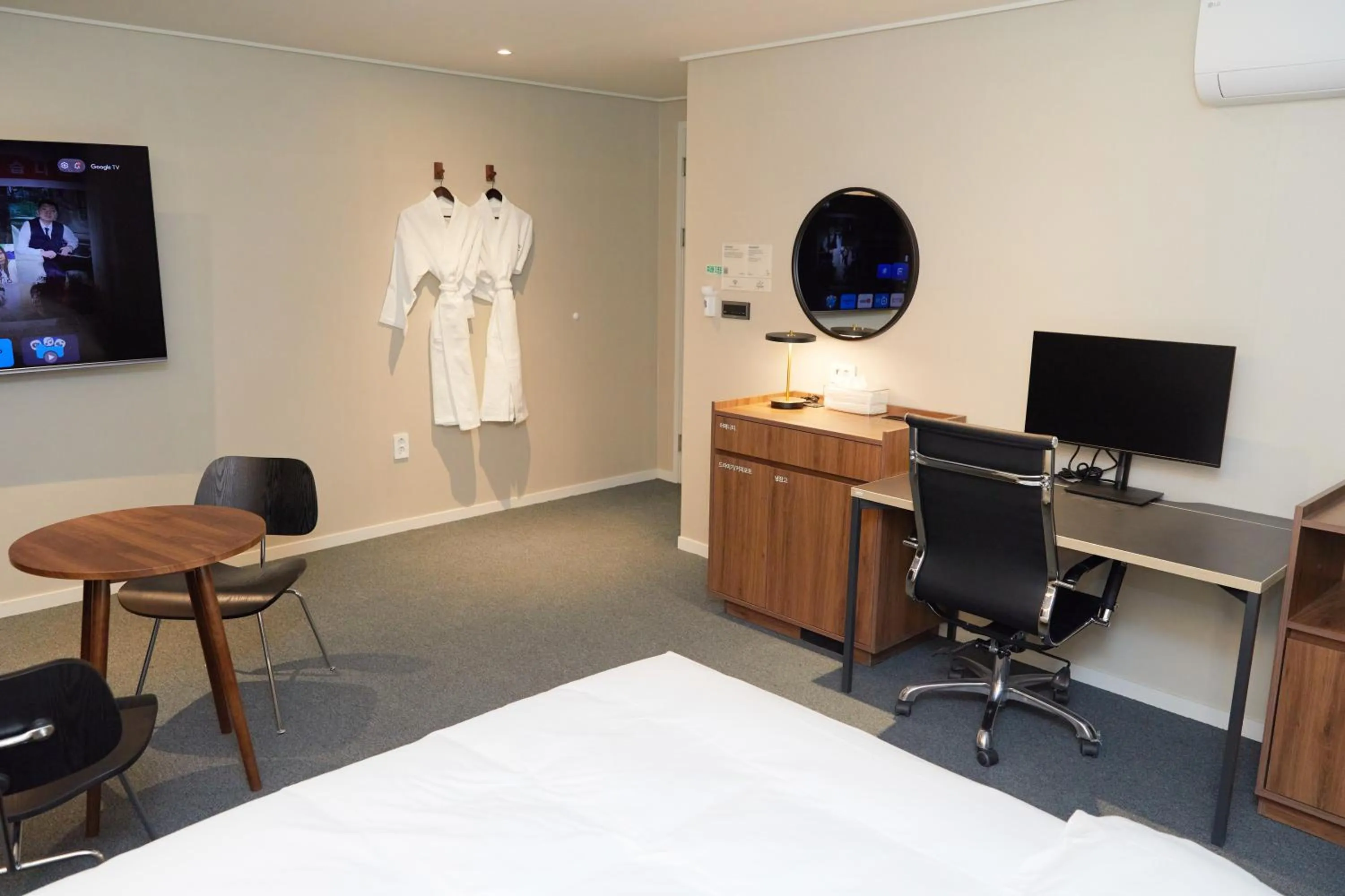 Bed in Anook Hotel Suwon