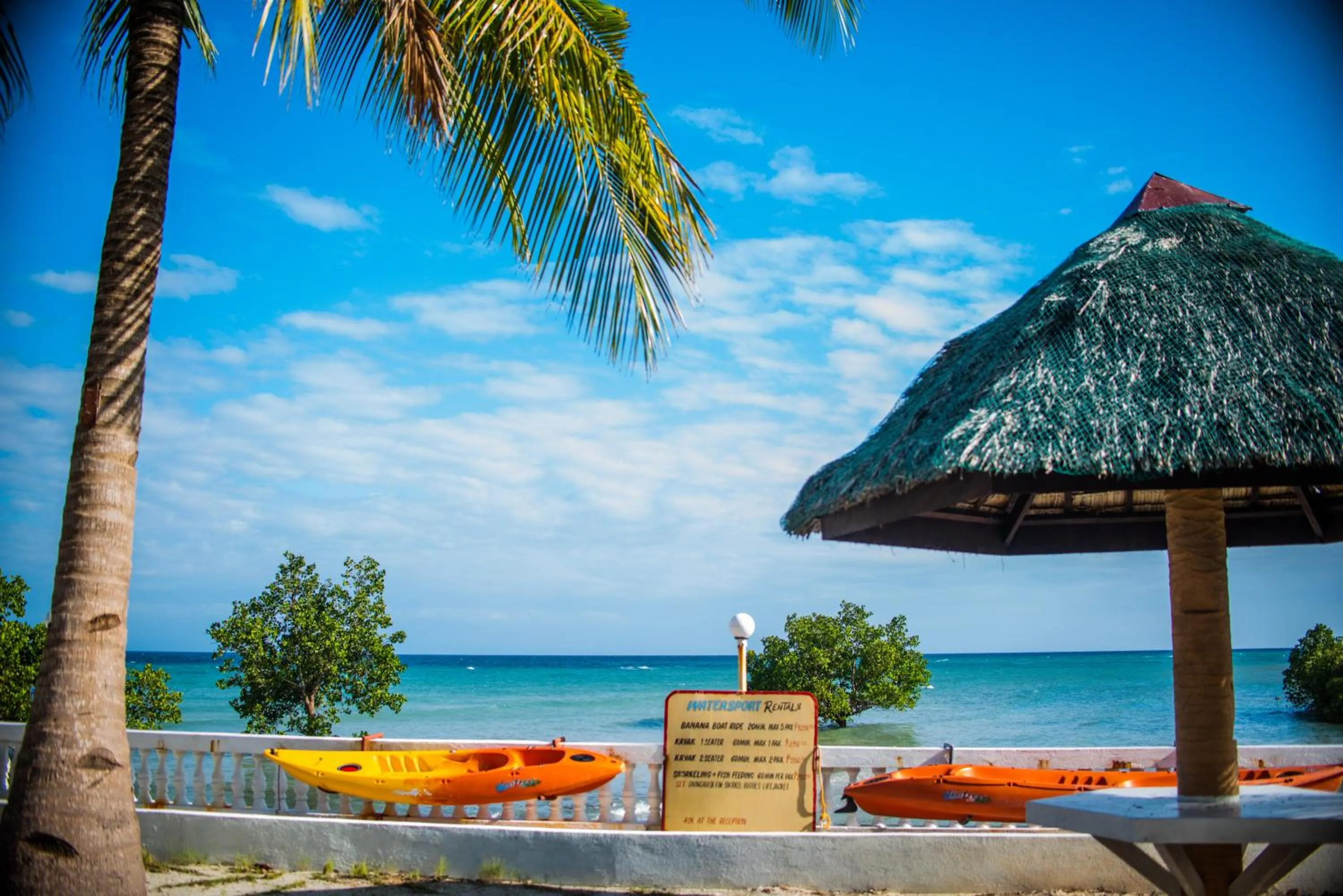 Sea view in Whispering Palms Island Resort