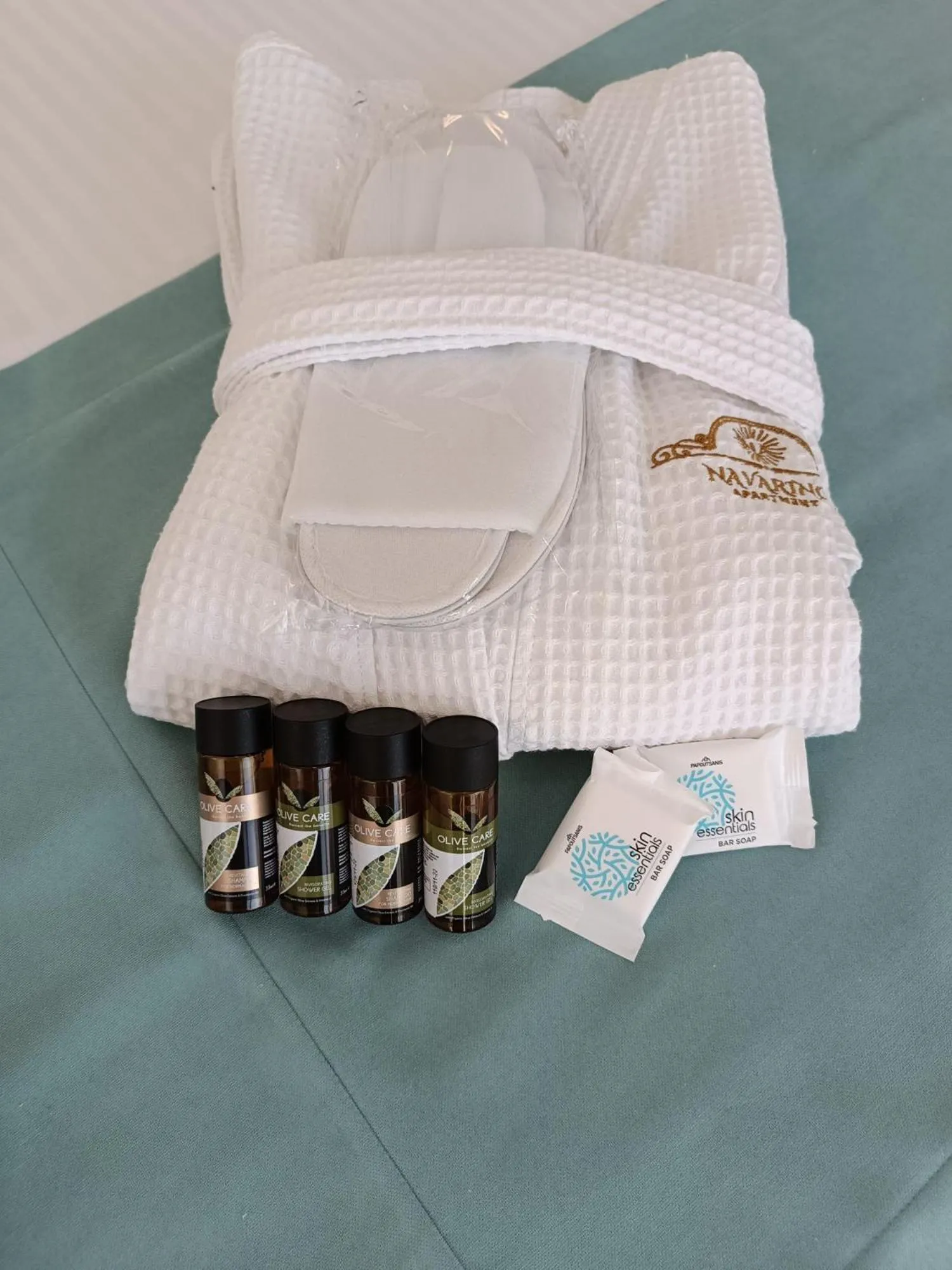 towels, Bed in Navarino Luxe Suites