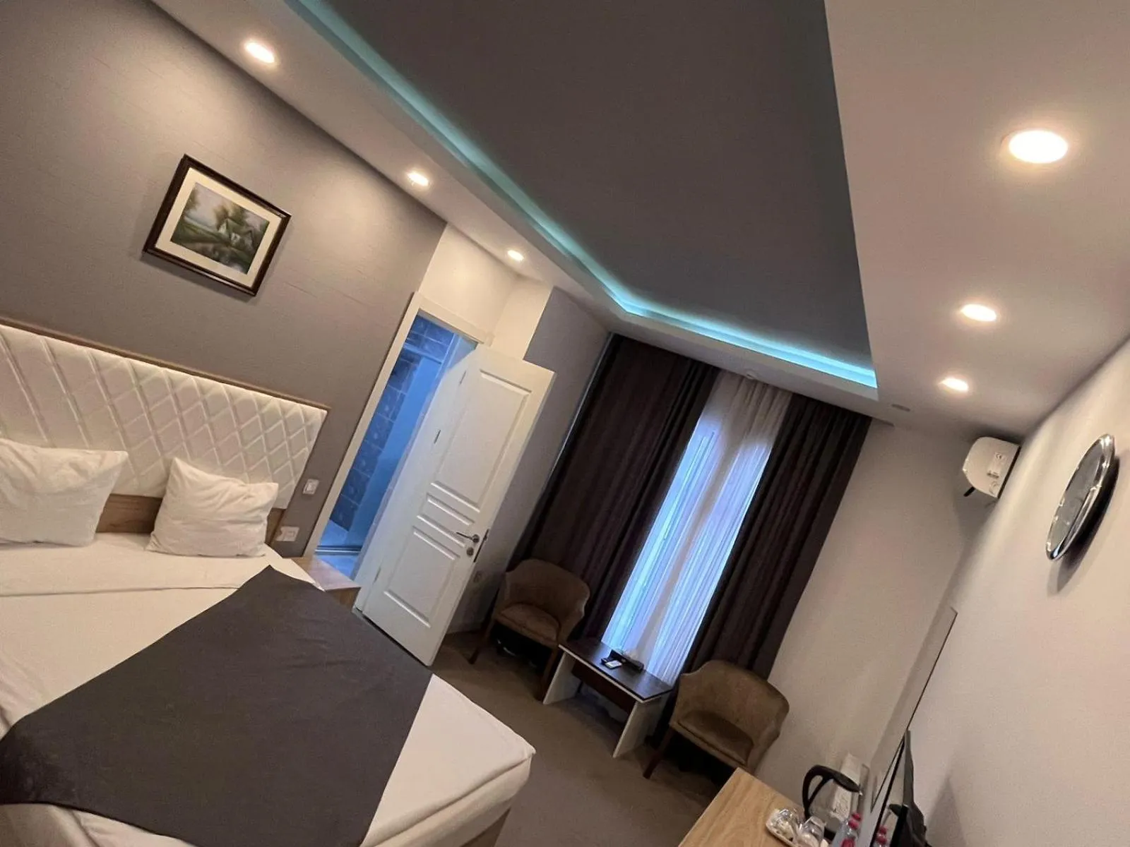 Bed in ZamZam-Madinah Halal Hotels Group