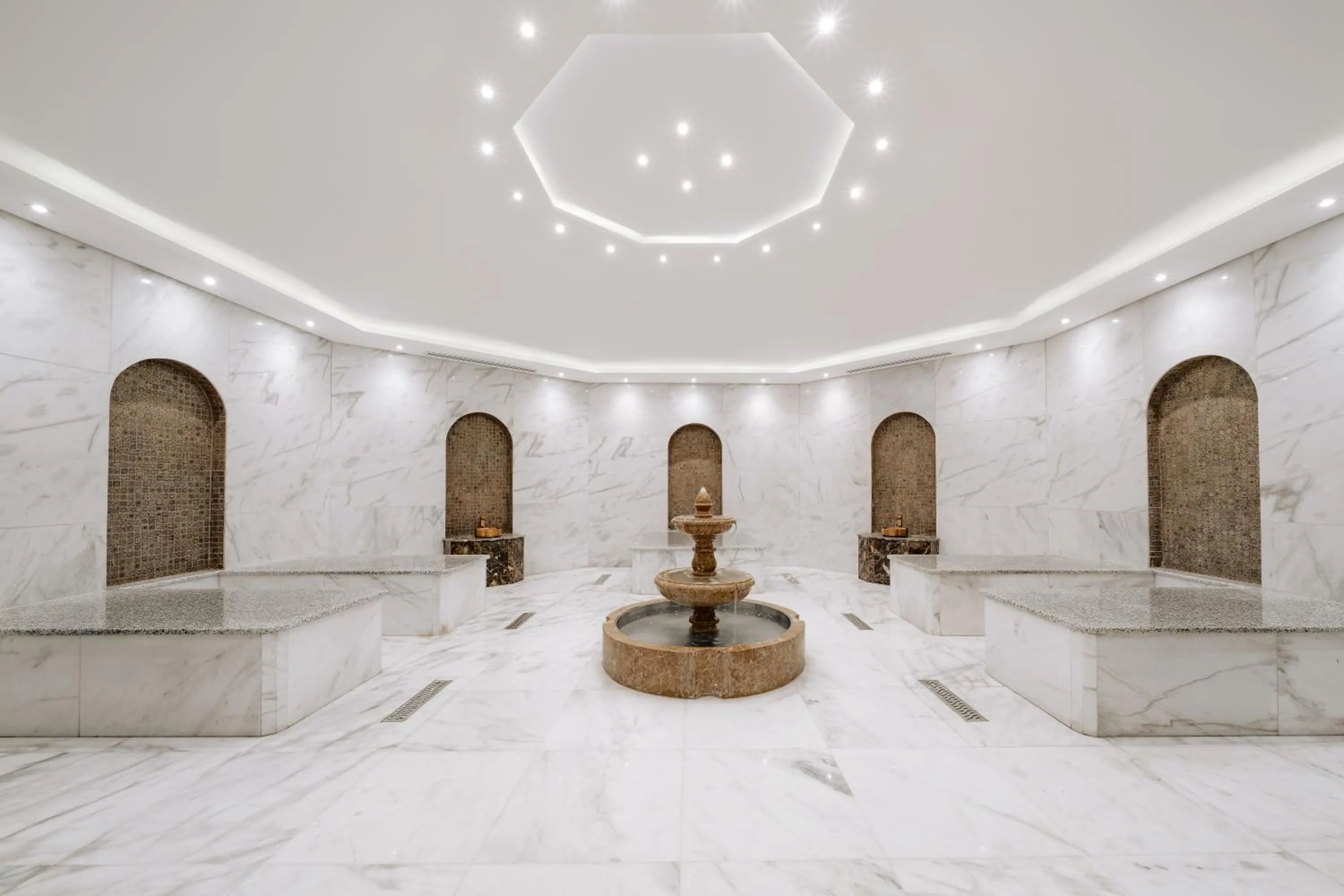 Property building in SIRENA BEACH RESORT & SPA