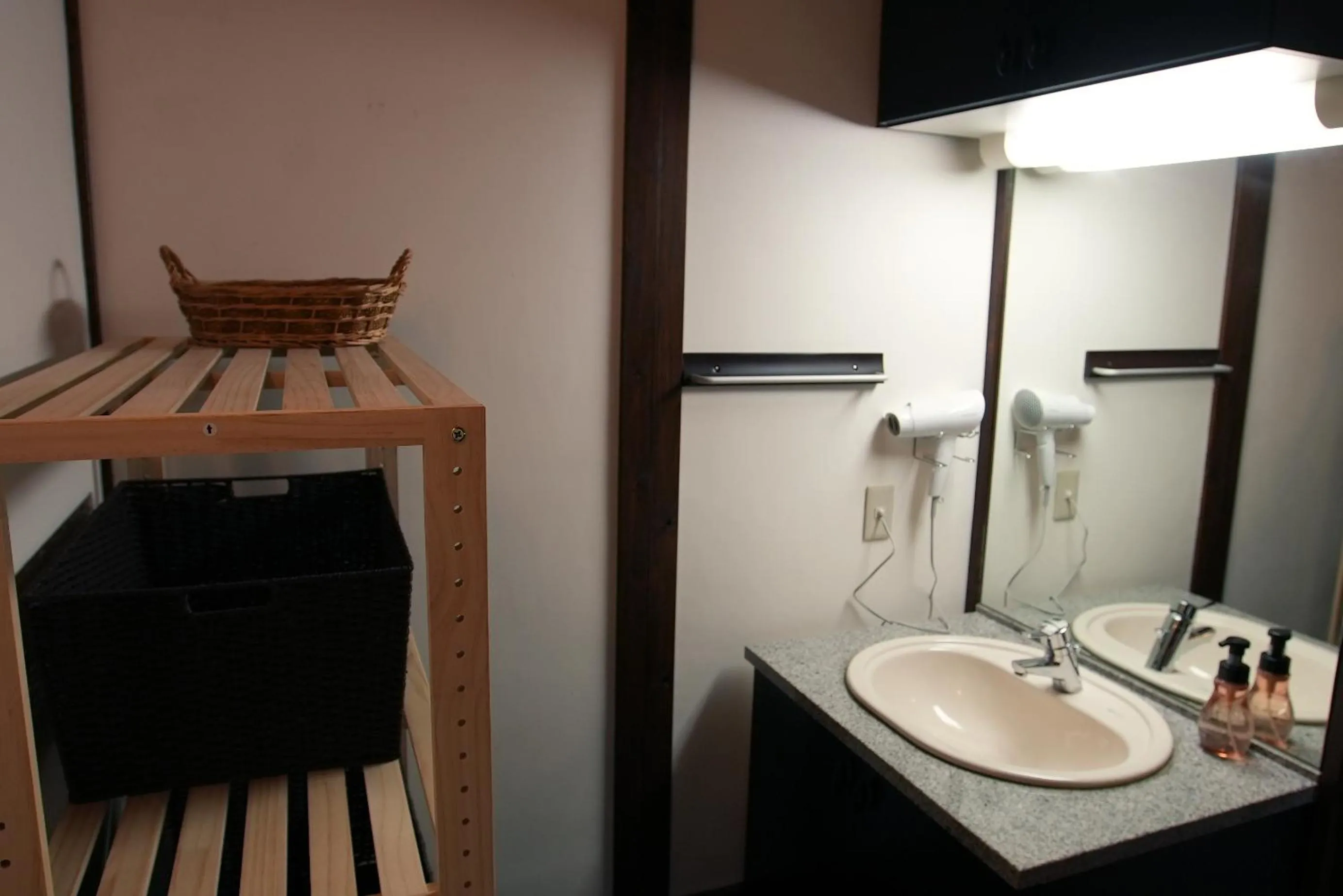 Bathroom in KAMIYASHIKI Private Hotel - Self Check-in Only