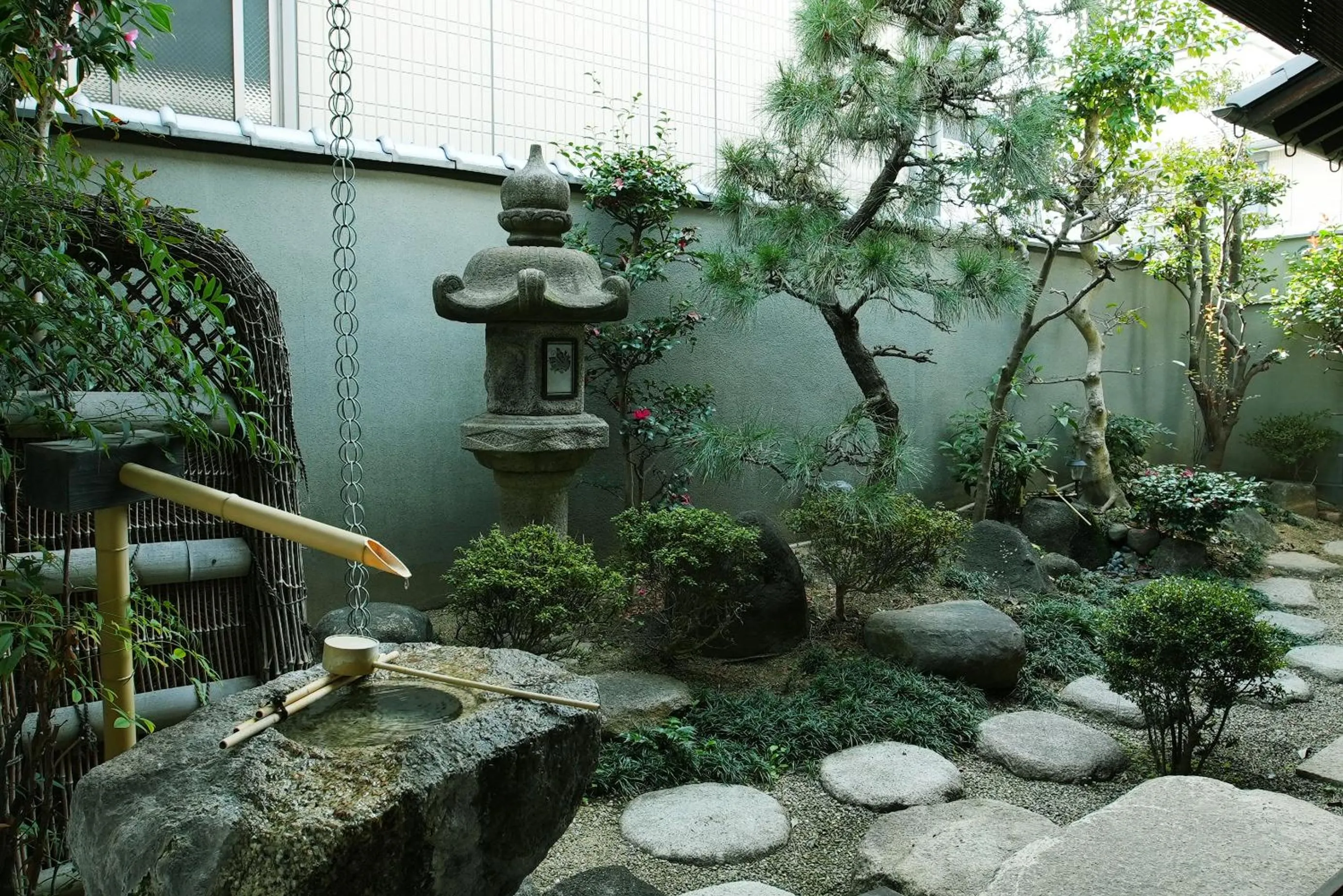 Garden in KAMIYASHIKI Private Hotel - Self Check-in Only