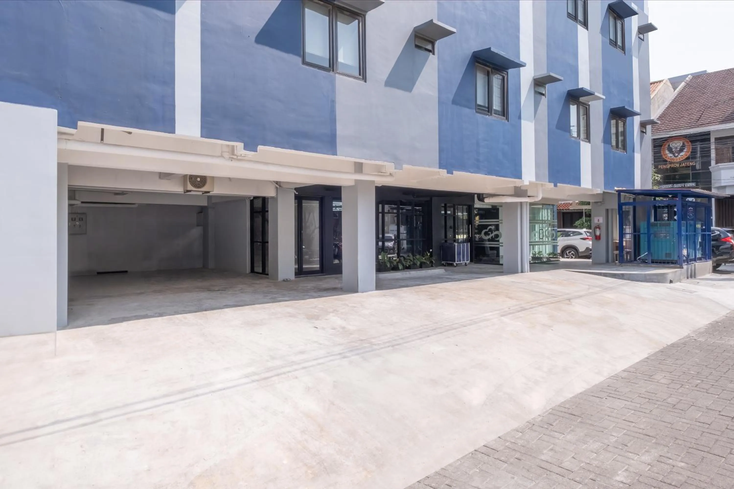 Gold Hotel Simpang Lima