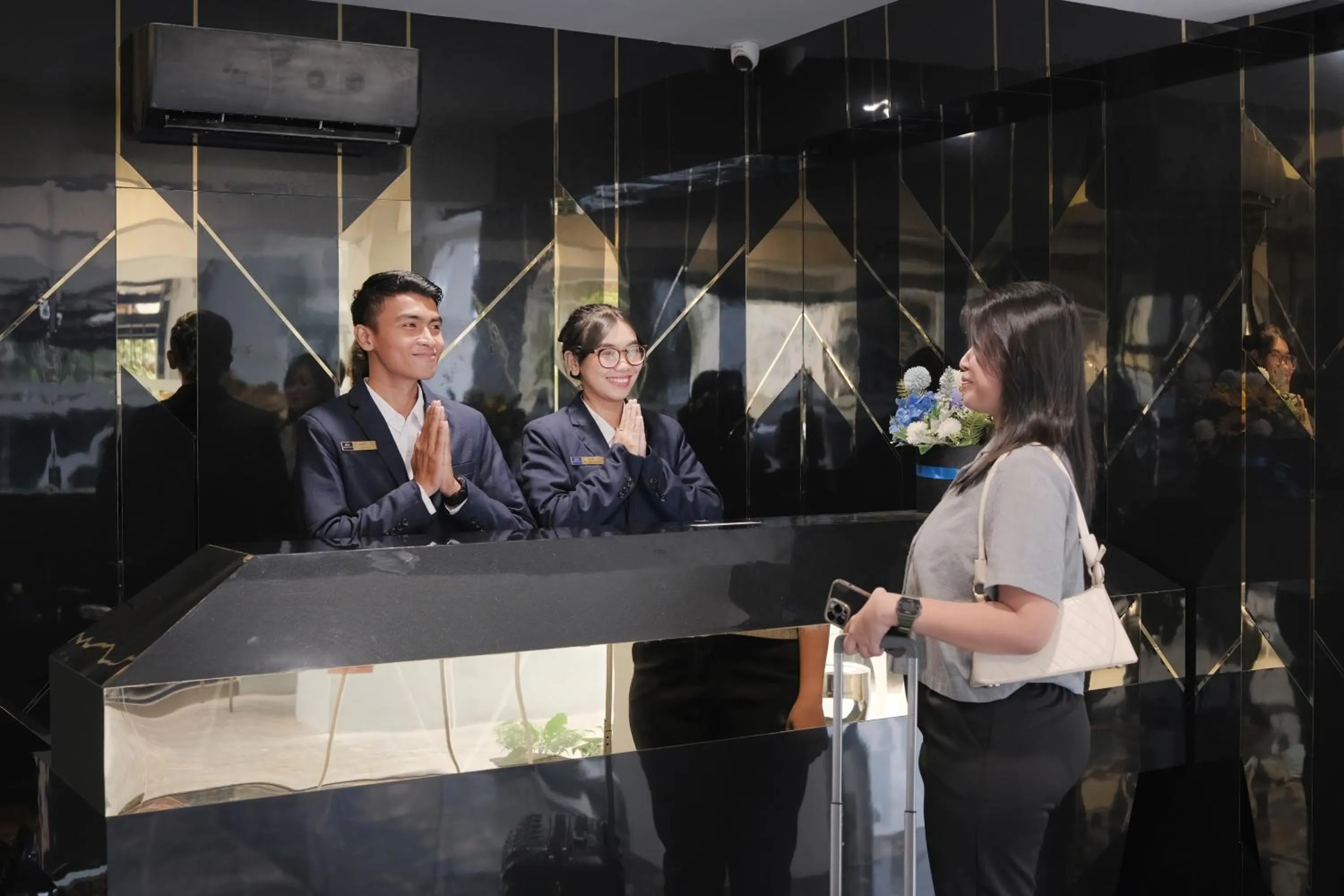 Gold Hotel Simpang Lima