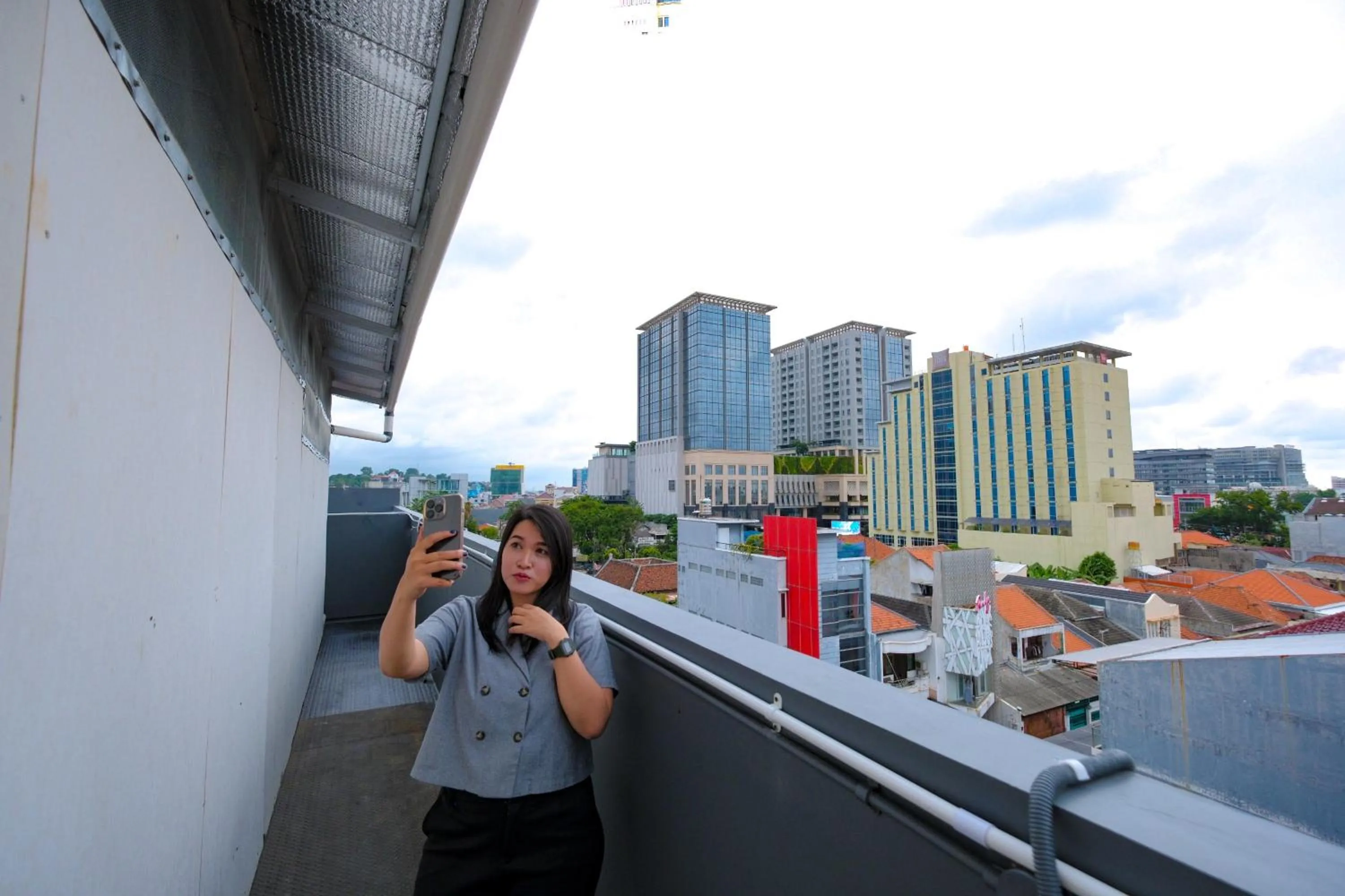 Gold Hotel Simpang Lima