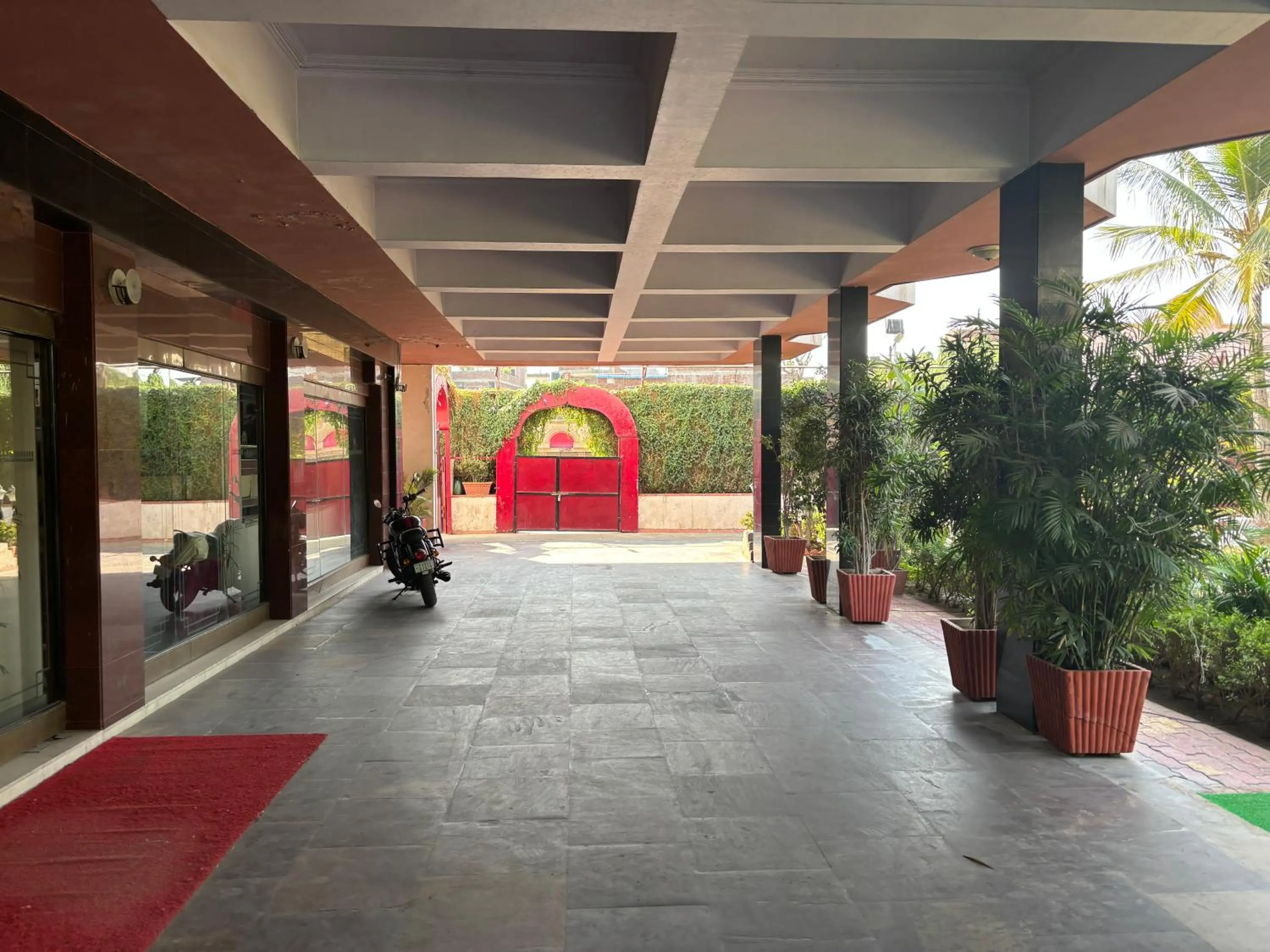 Day in Hotel Maya international