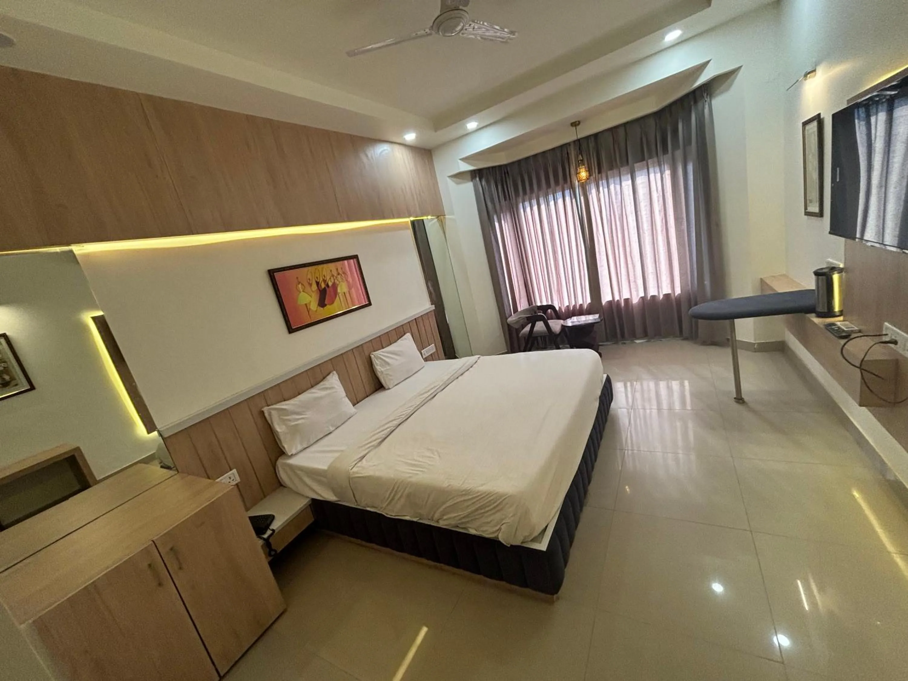 Photo of the whole room, Bed in Hotel Maya international