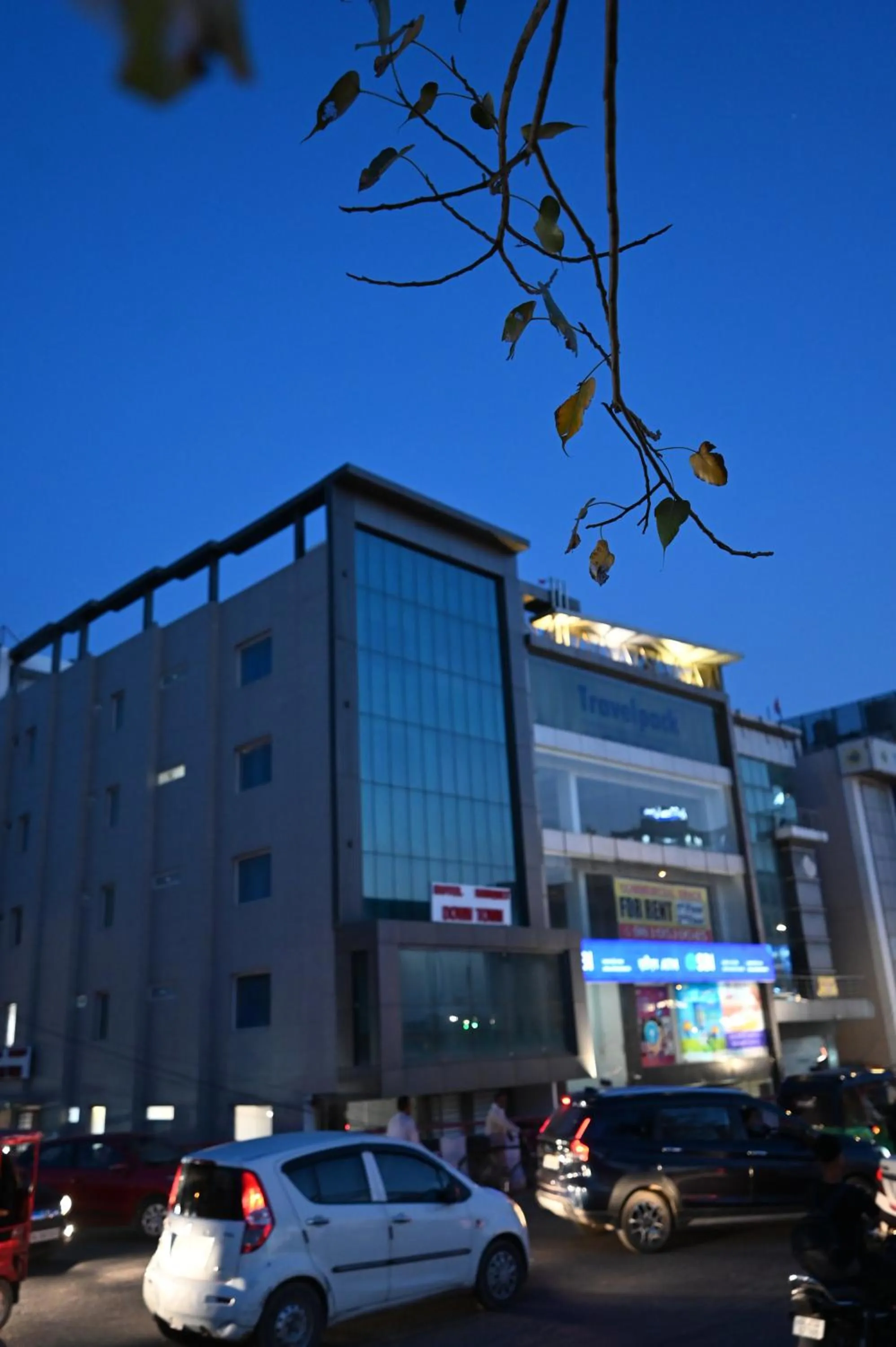Property building in Hotel Down Town Paschim Vihar