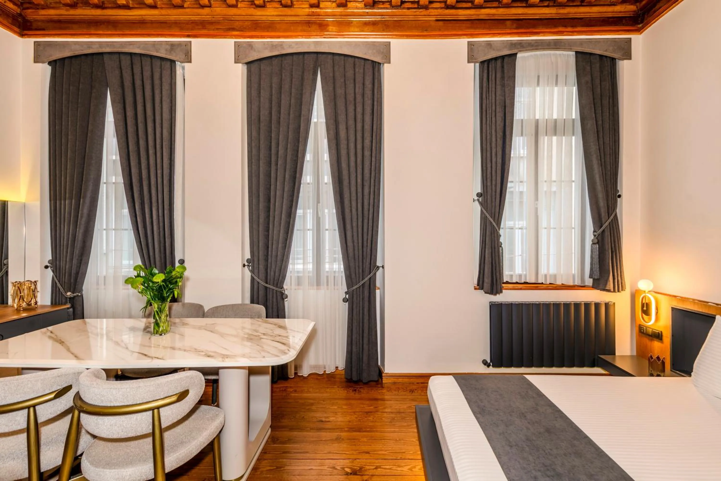 Bedroom, Bed in Elmira Pera Hotel & - Special Class