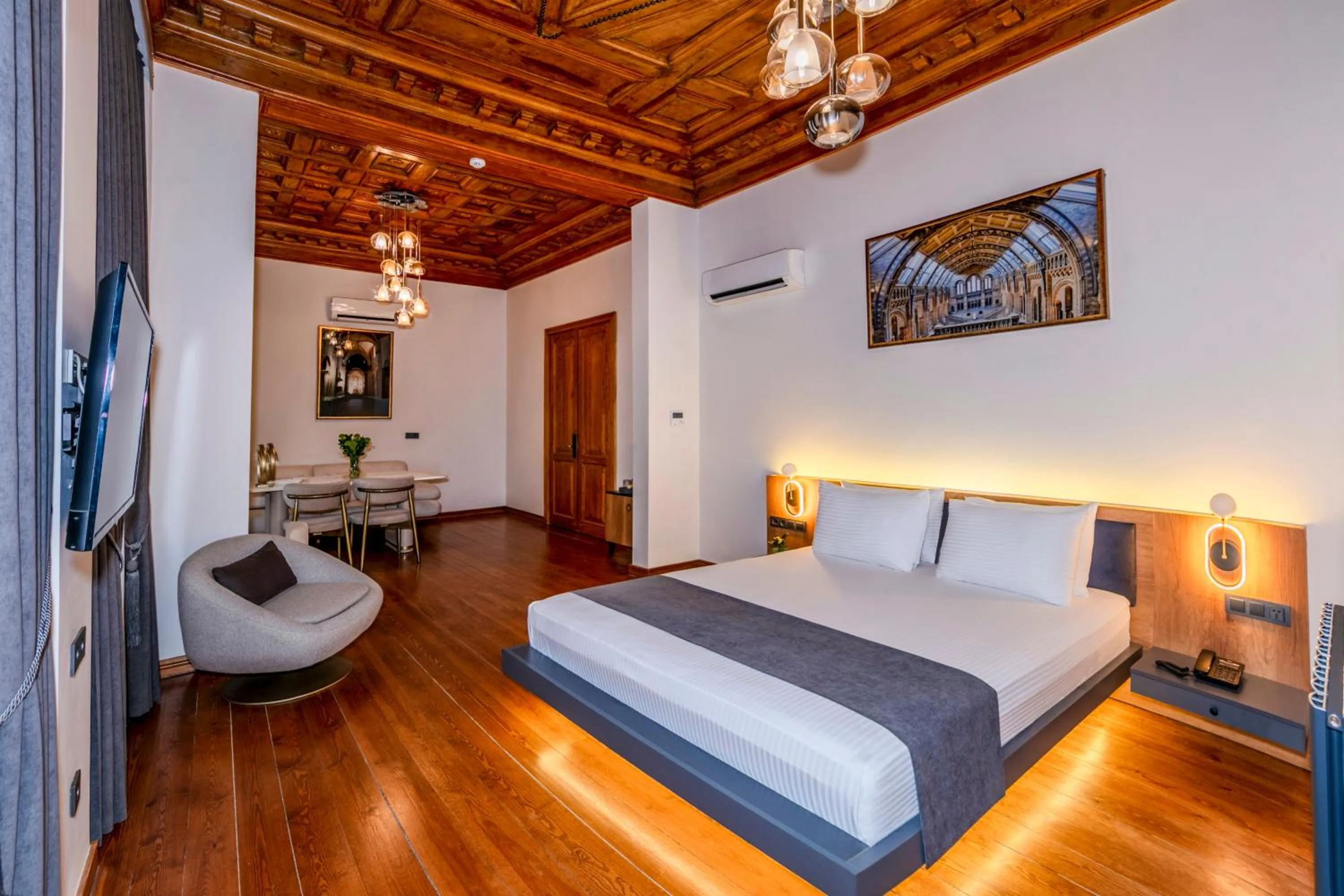 Bedroom, Bed in Elmira Pera Hotel & - Special Class