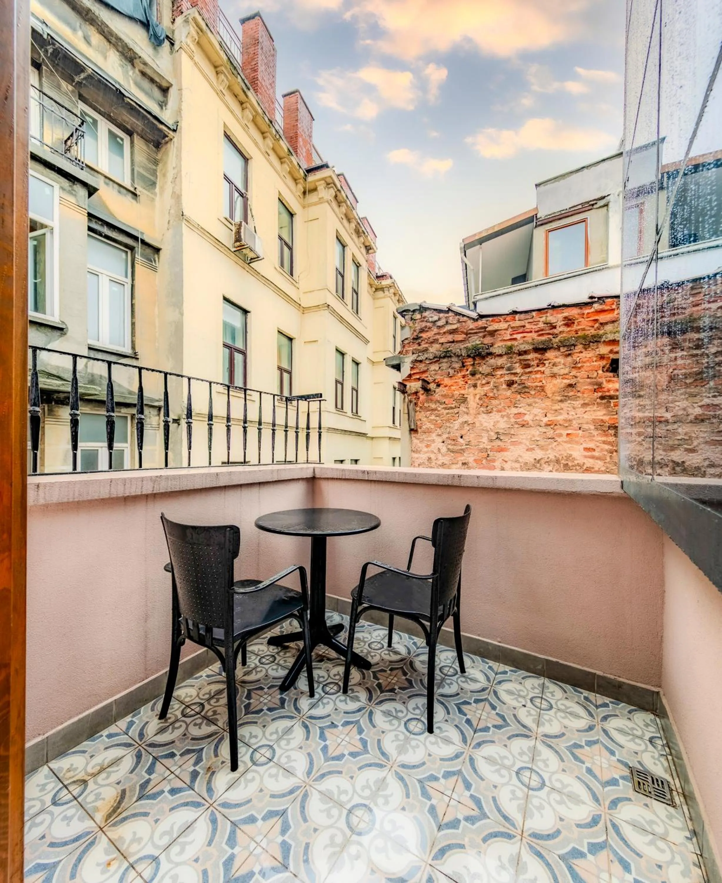 Balcony/Terrace in Elmira Pera Hotel & - Special Class