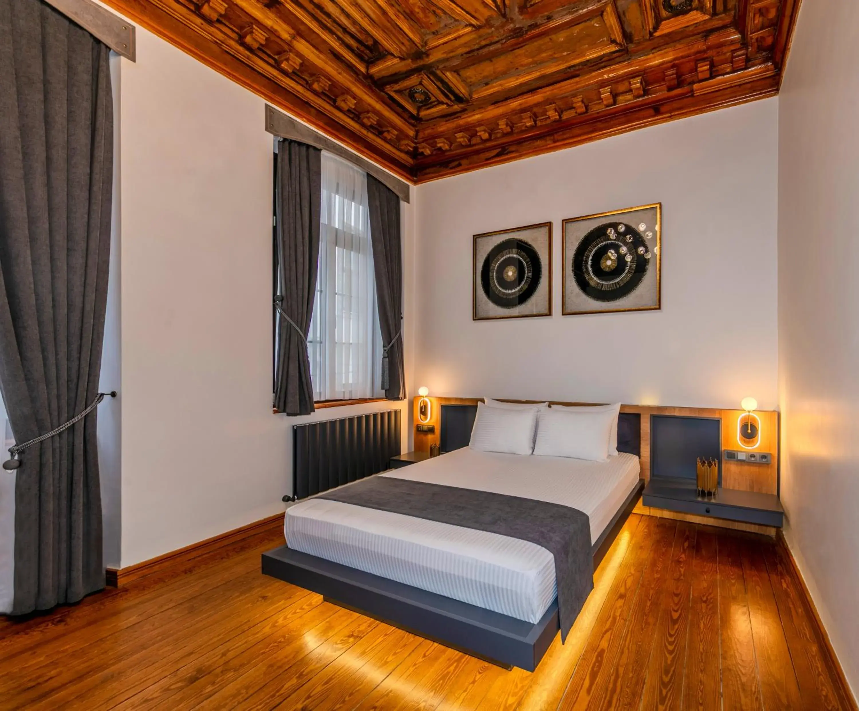 Bedroom, Bed in Elmira Pera Hotel & - Special Class Bedroom, Bed in Elmira Pera Hotel & - Special Class