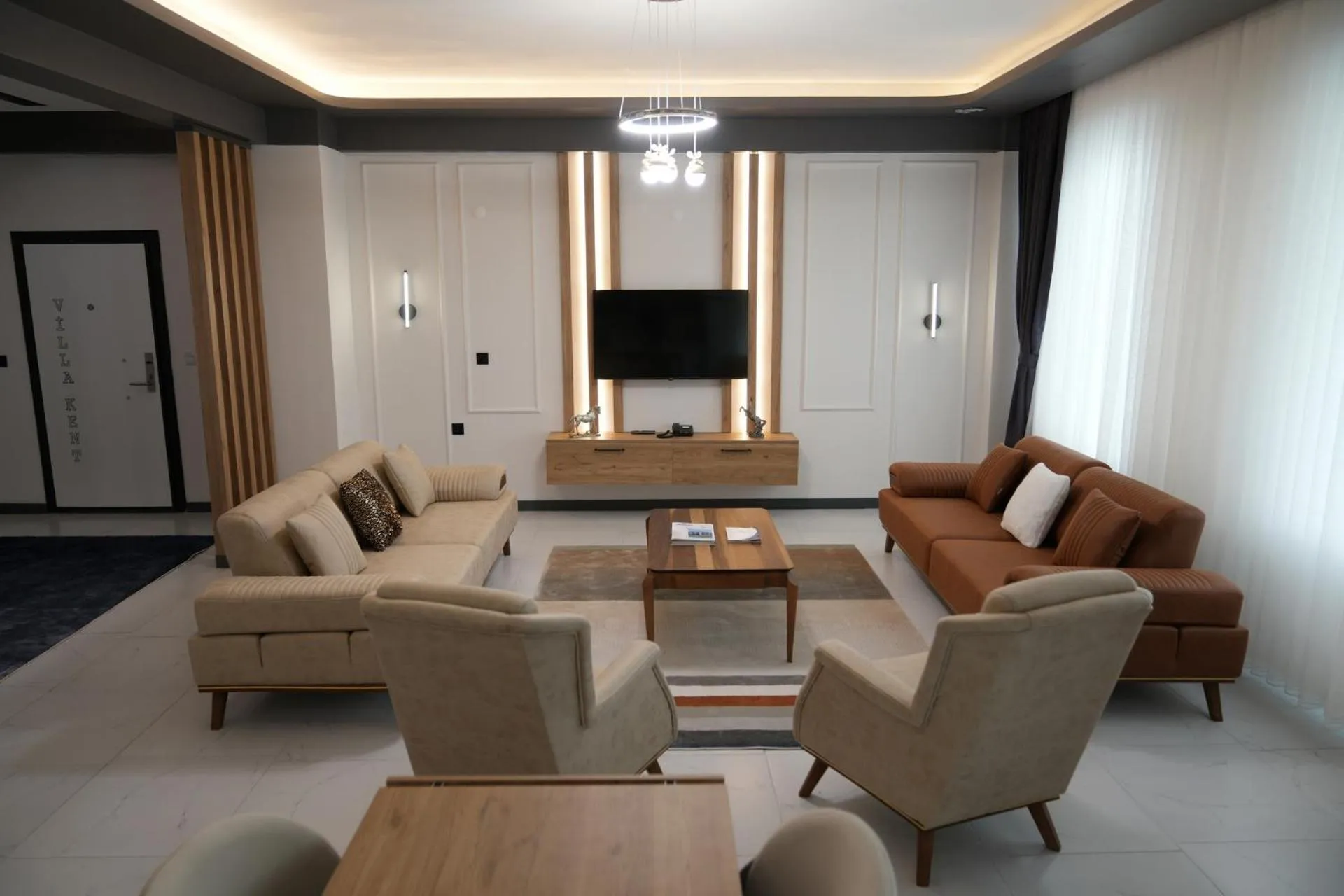 TV and multimedia in Villa Kent Termal Otel