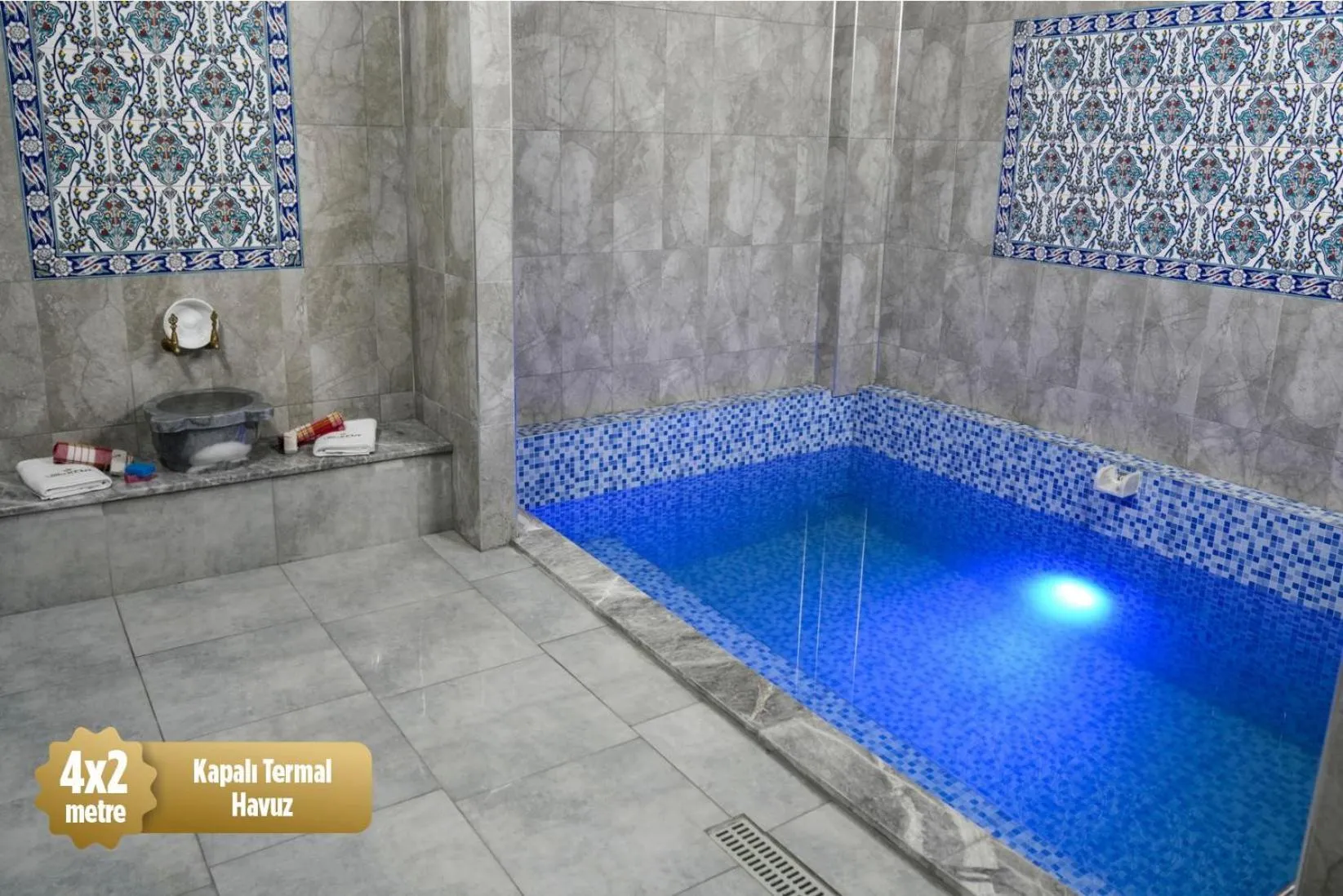 Hot Spring Bath in Villa Kent Termal Otel