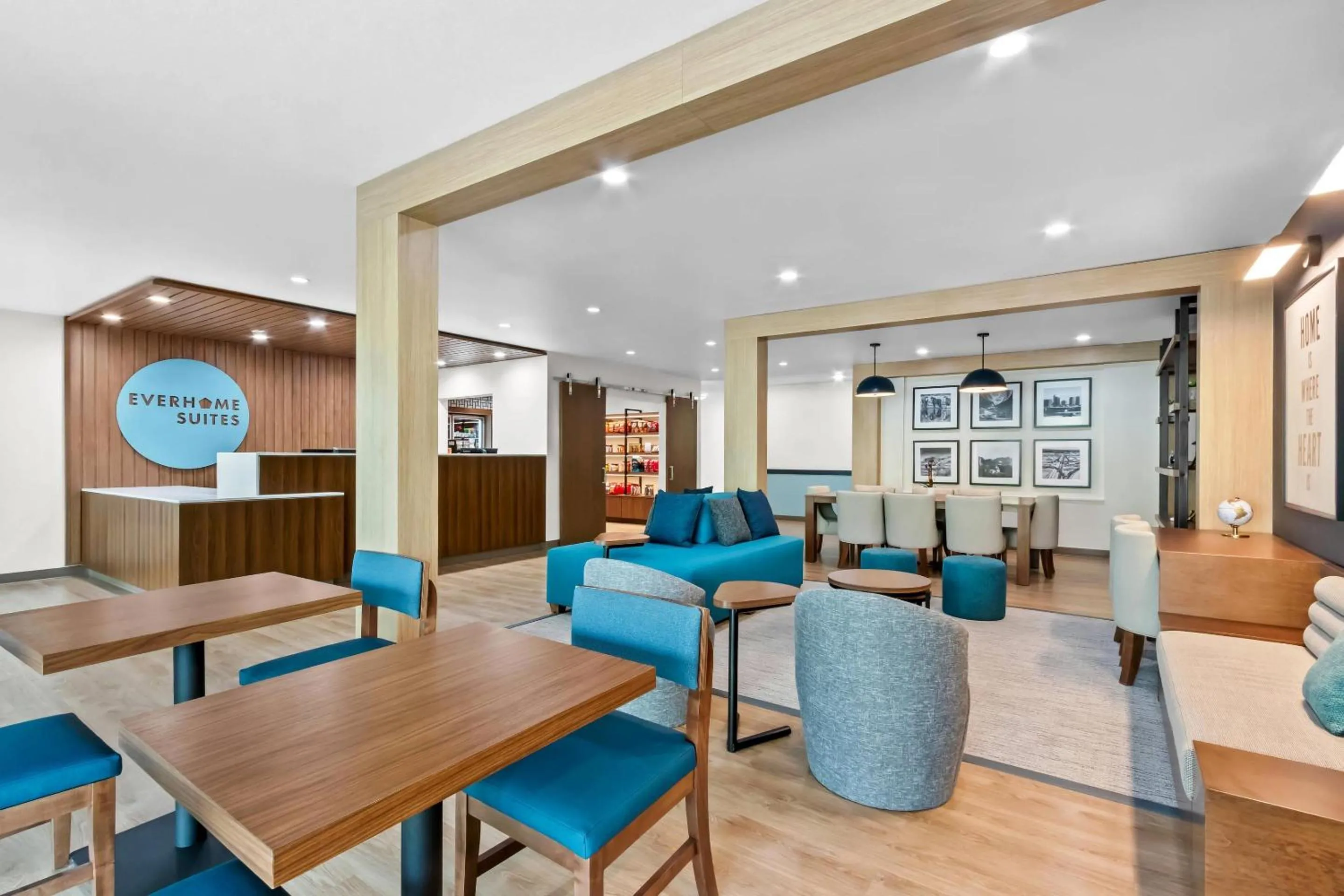 Lobby or reception in Everhome Suites Chandler Phoenix Fashion Center