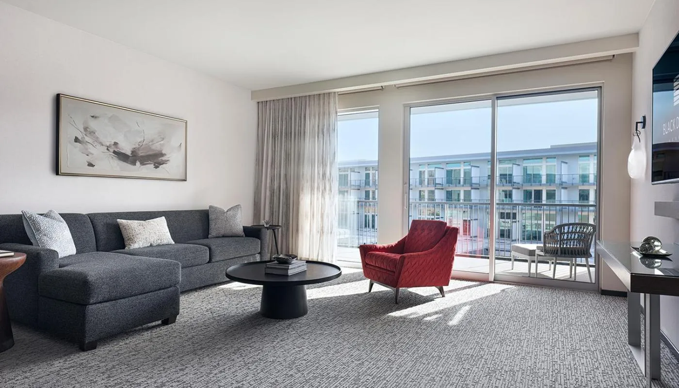 Living room in Black Desert Resort