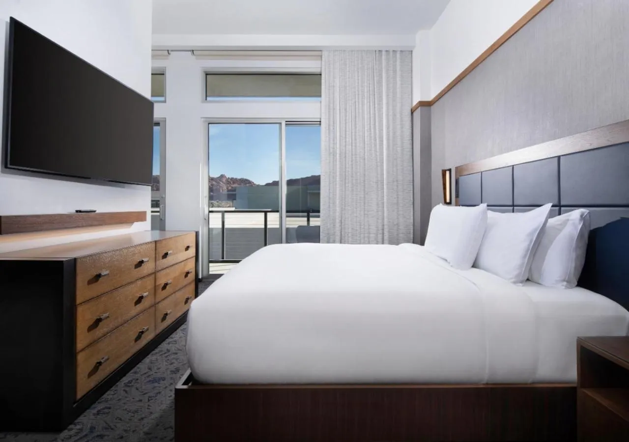 Bed in Black Desert Resort