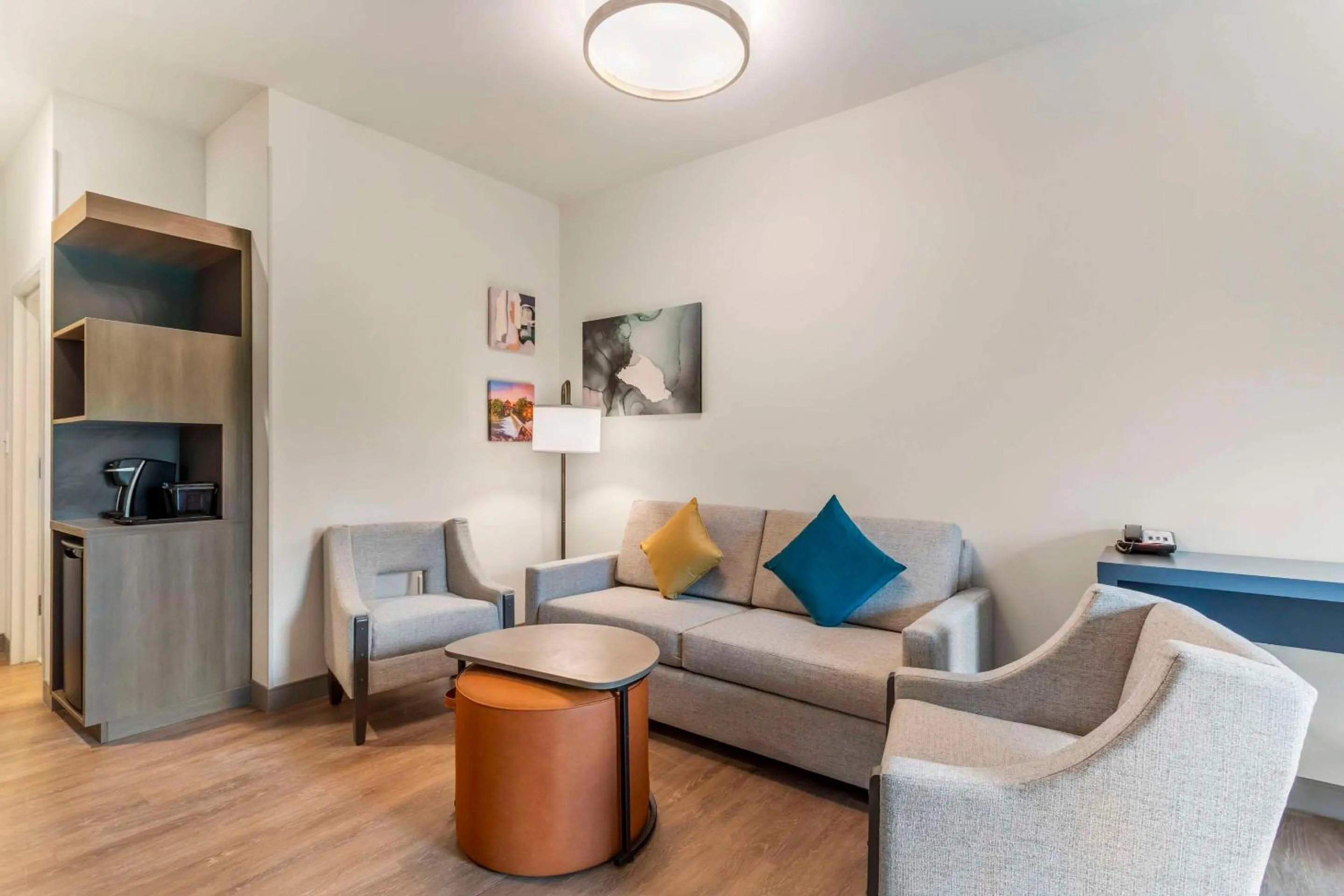 Bedroom in Comfort Suites Gatlinburg Downtown-Convention Center