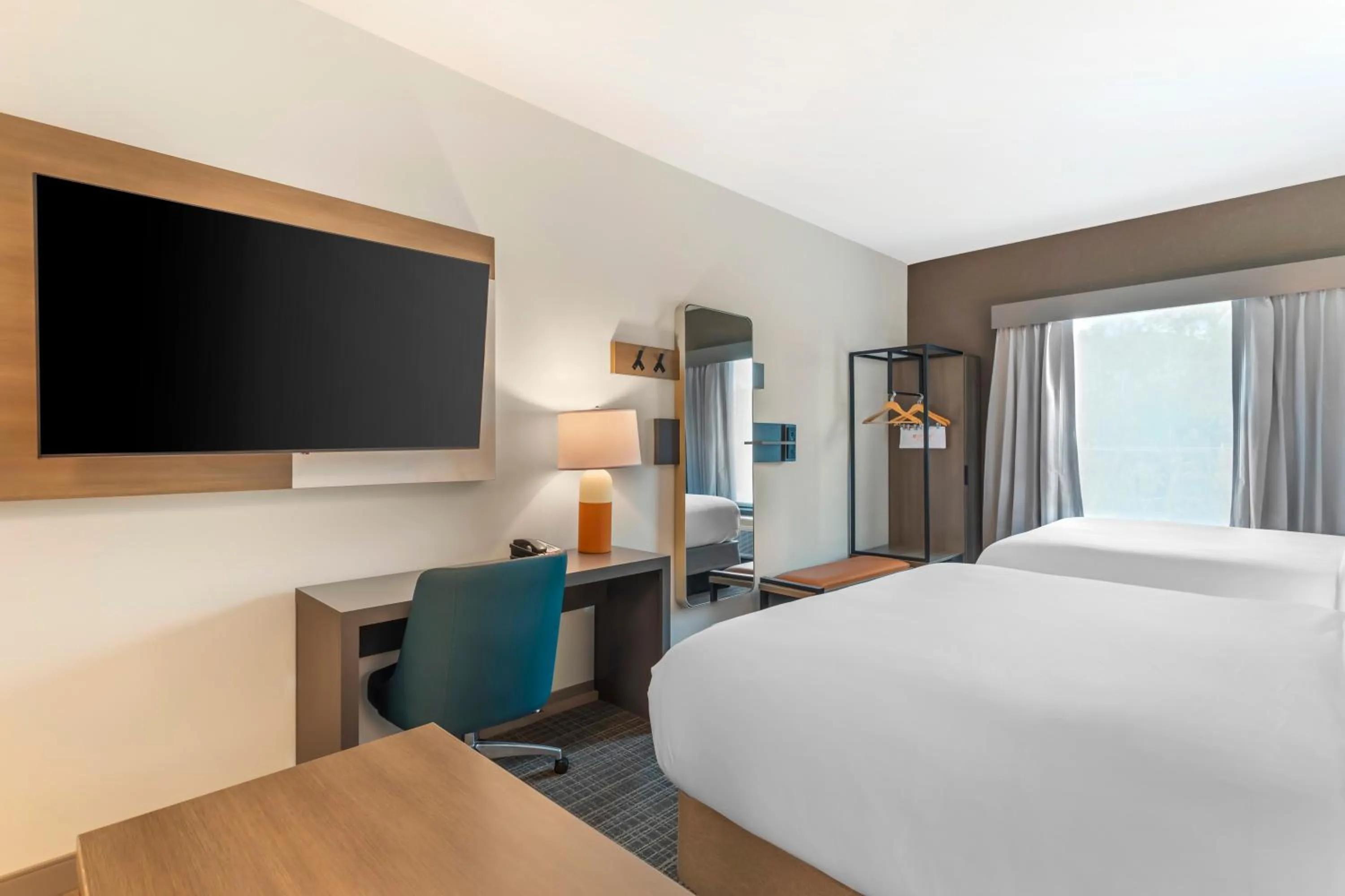 Bed in Comfort Suites Gatlinburg Downtown-Convention Center