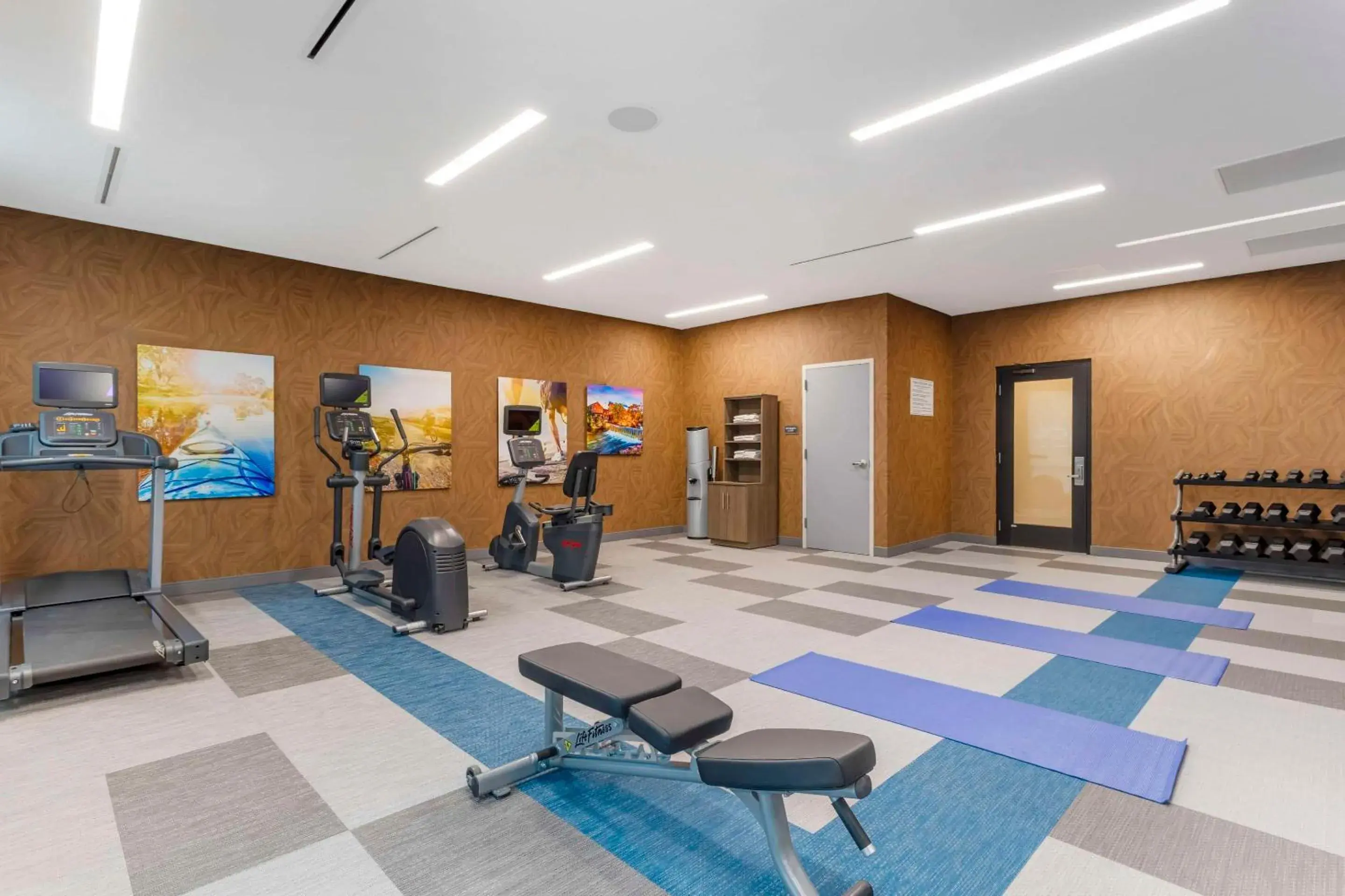Fitness centre/facilities in Comfort Suites Gatlinburg Downtown-Convention Center Fitness centre/facilities in Comfort Suites Gatlinburg Downtown-Convention Center