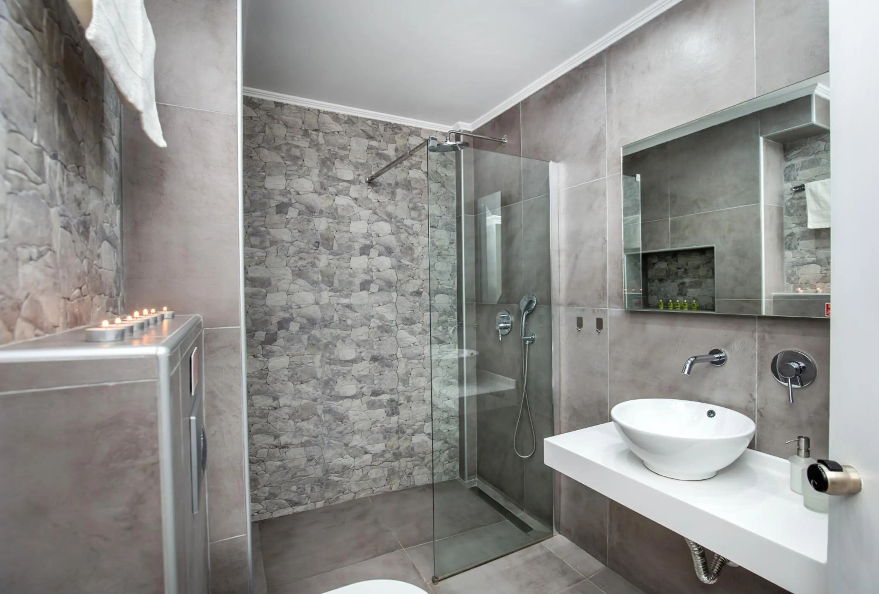 Angels View Apartments