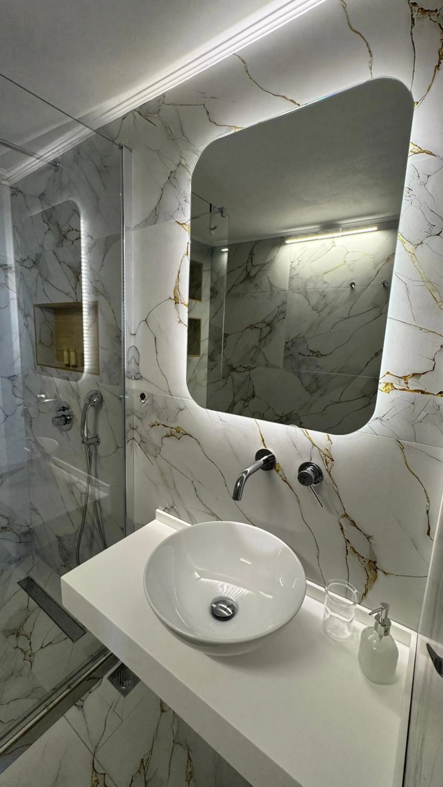 Angels View Apartments