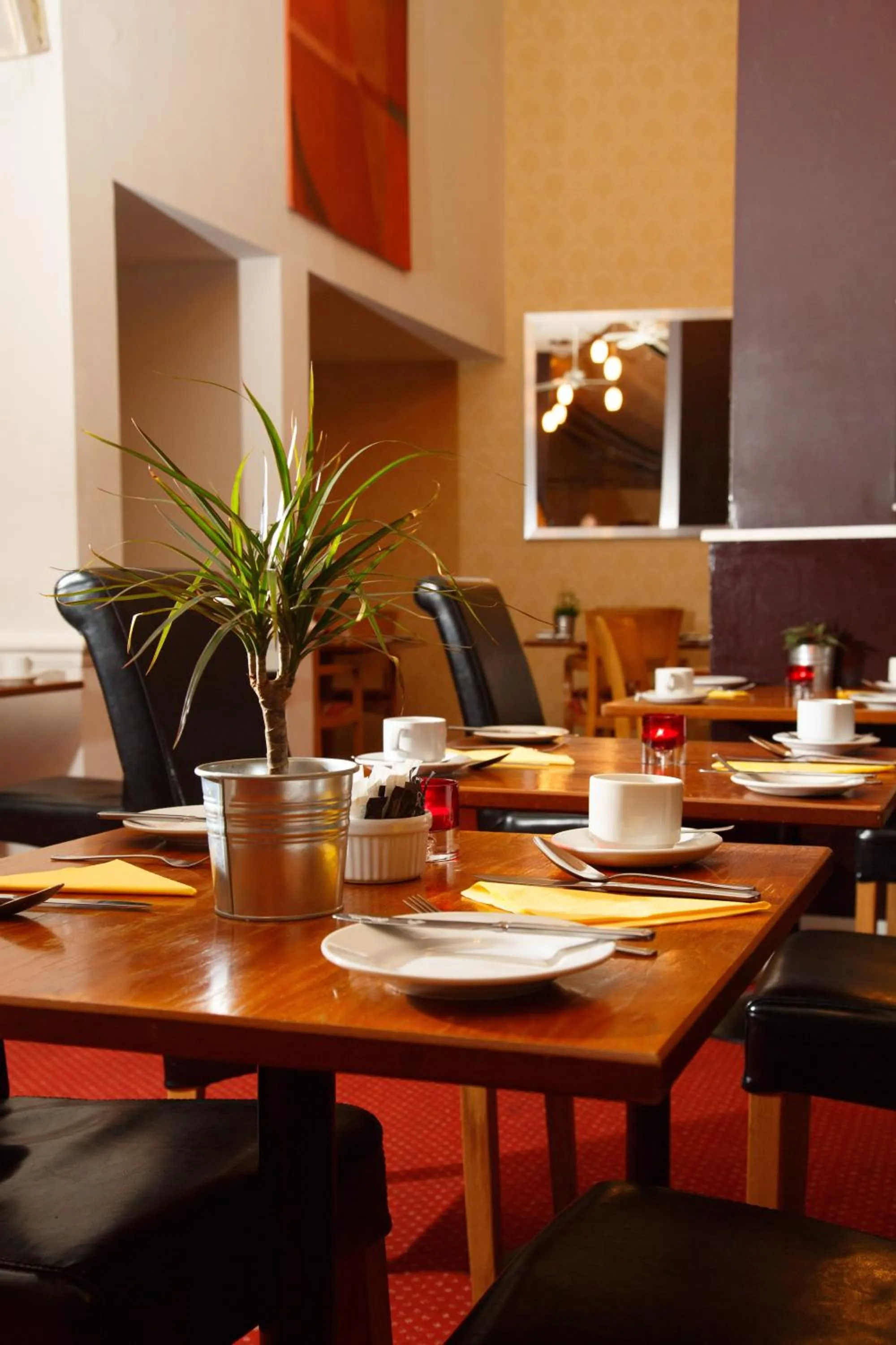 Restaurant/Places to Eat in Kingston Lodge Hotel