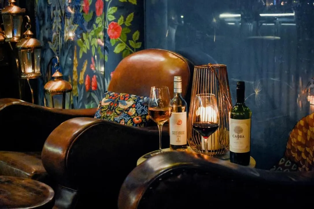 Restaurant/places to eat in The Ley Arms