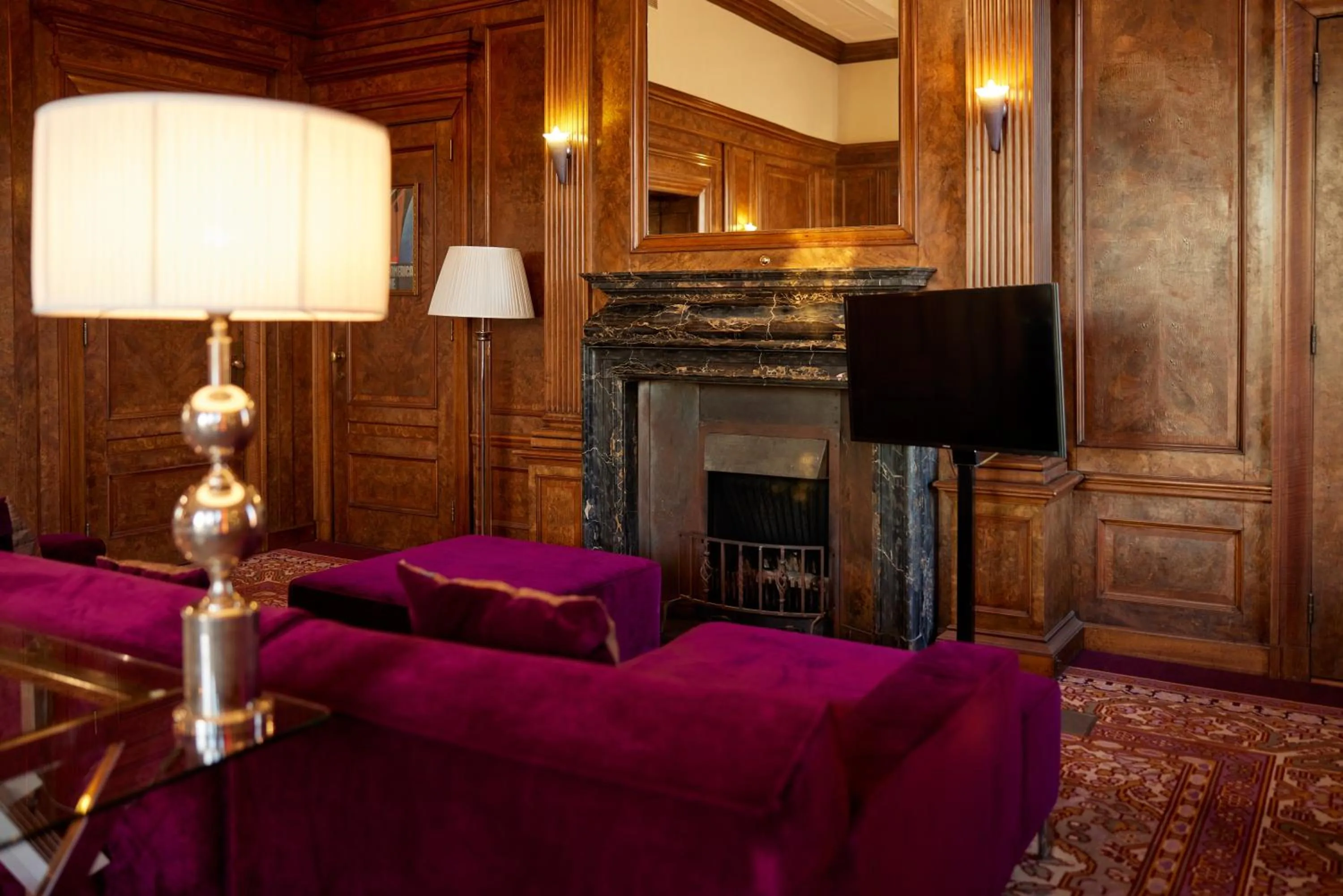 TV and multimedia in Hotel New York by WestCord