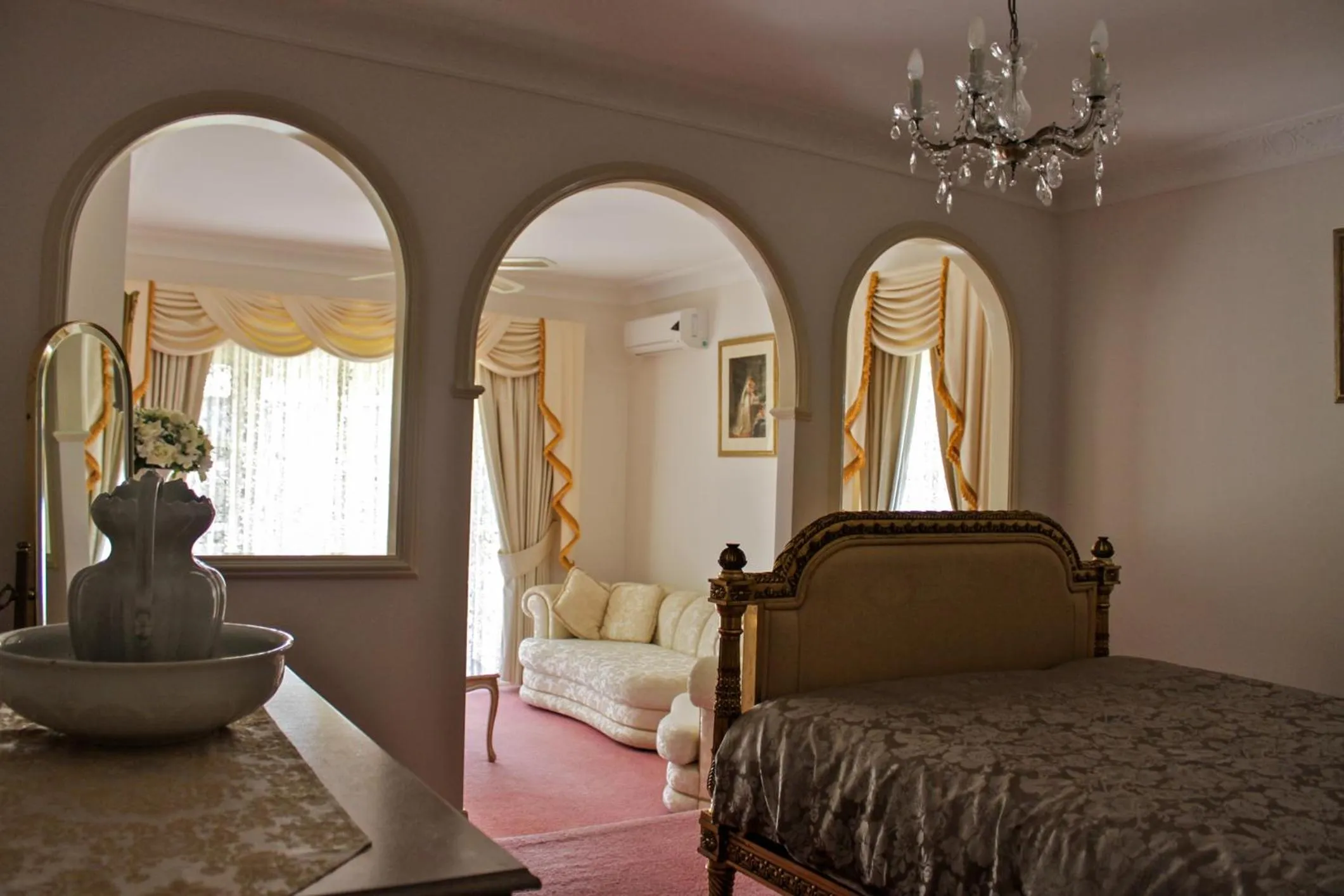 The Manor Tamborine Mountain